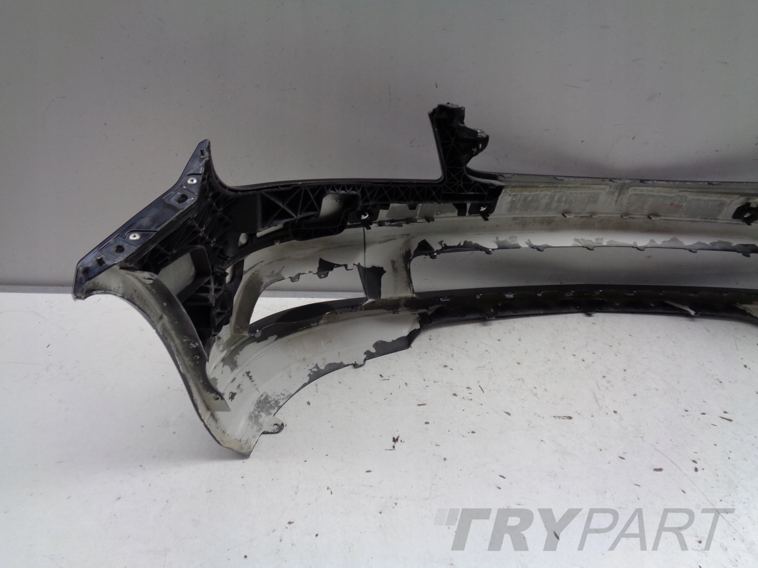 FRONT BUMPER MERCEDES C-CLASS W204 07-10 NO. 44068