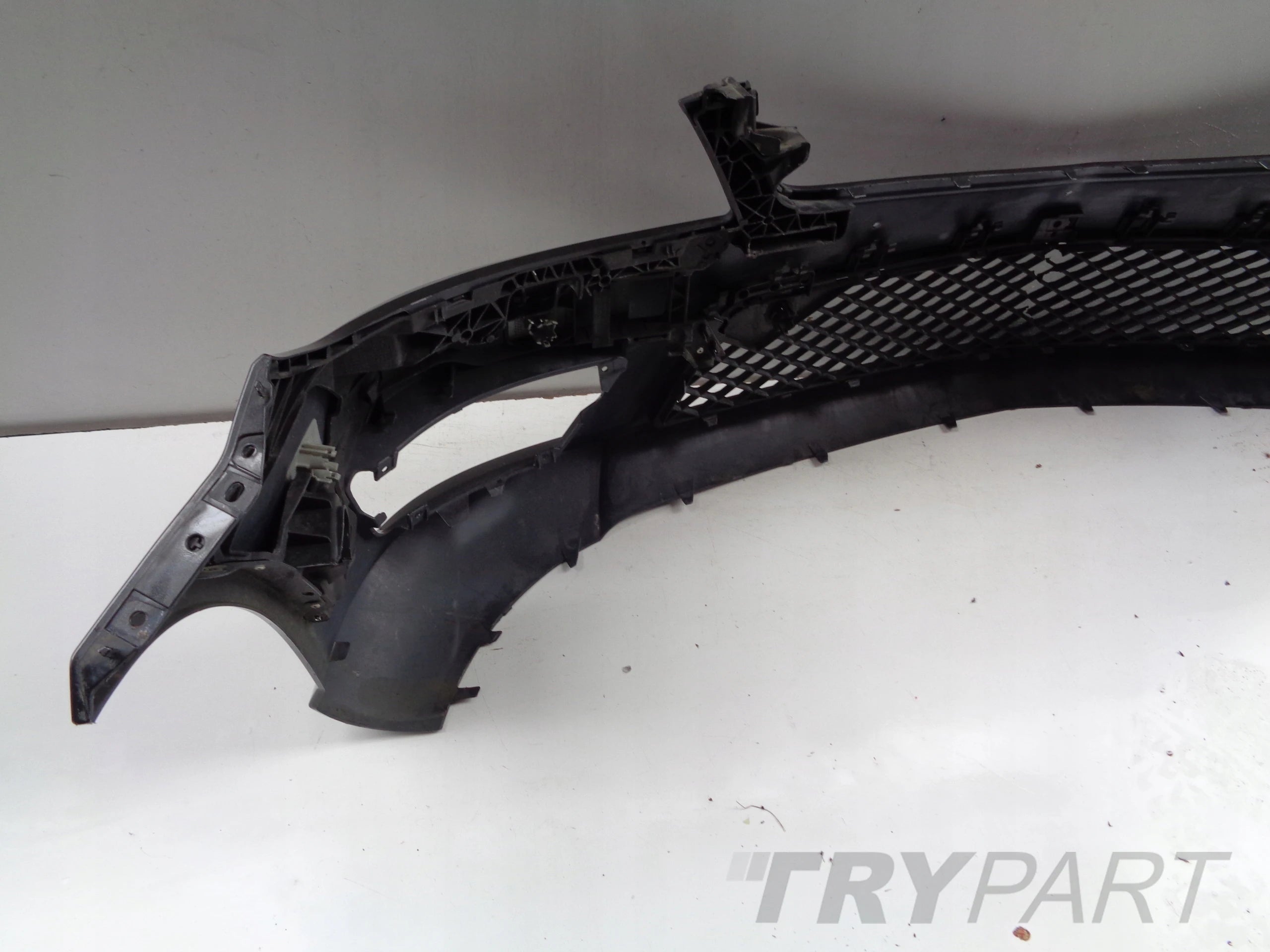 FRONT BUMPER MERCEDES C-CLASS W204 10- LIFT AMG NO. 49600