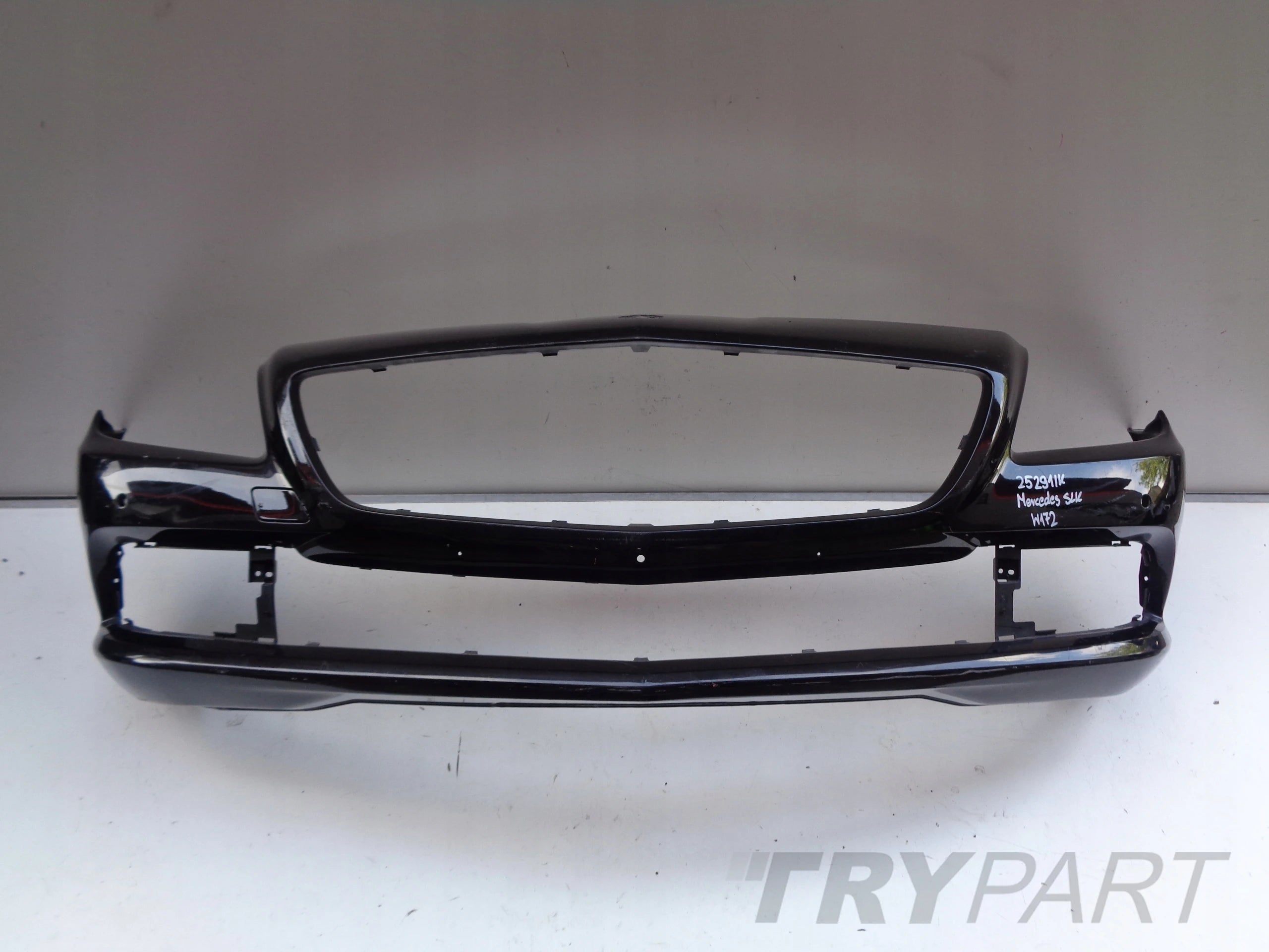 FRONT BUMPER MERCEDES SLK W172 NO. 25291