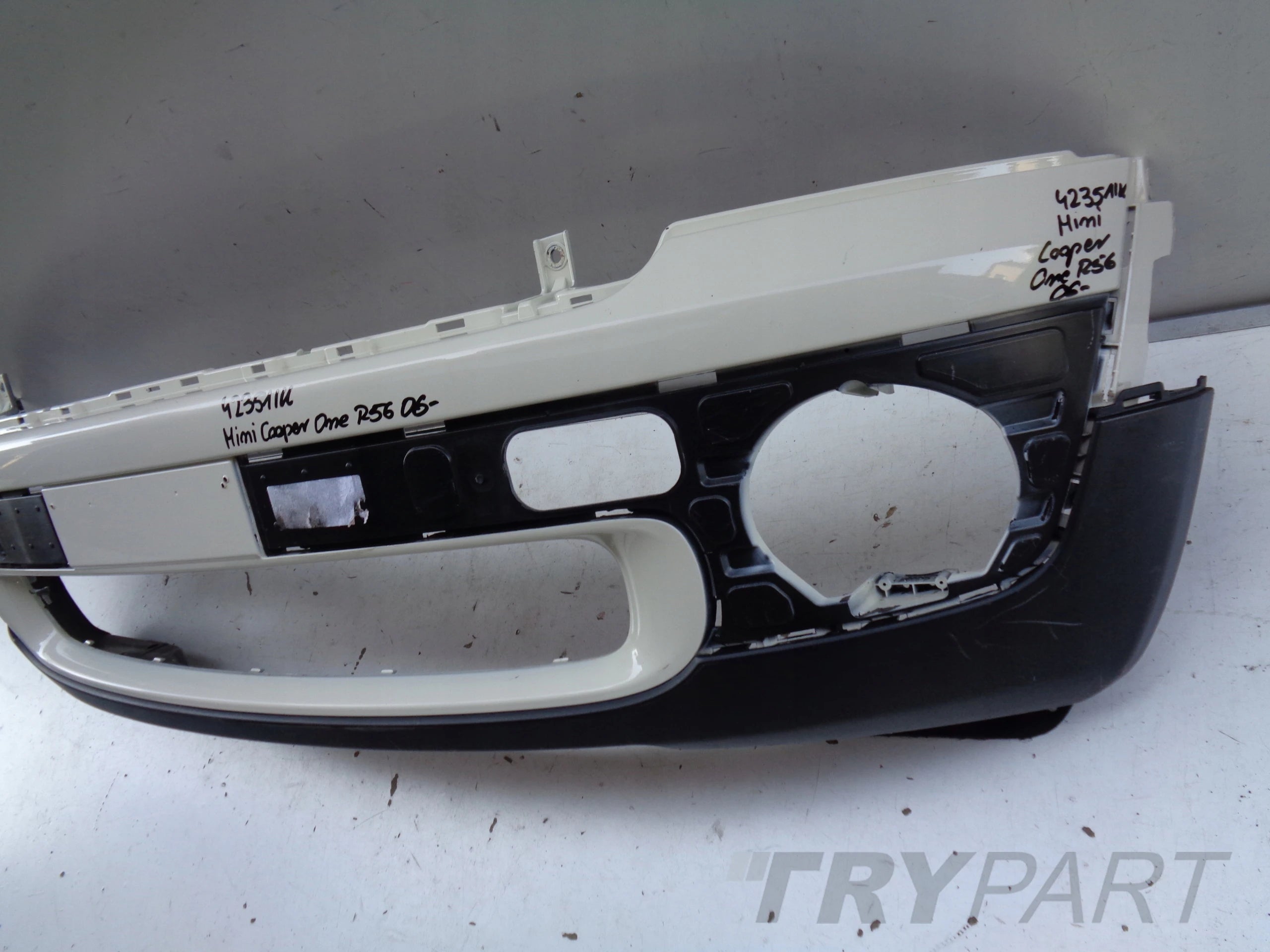 FRONT BUMPER MINI COOPER ONE R56 06- NO. 42351
