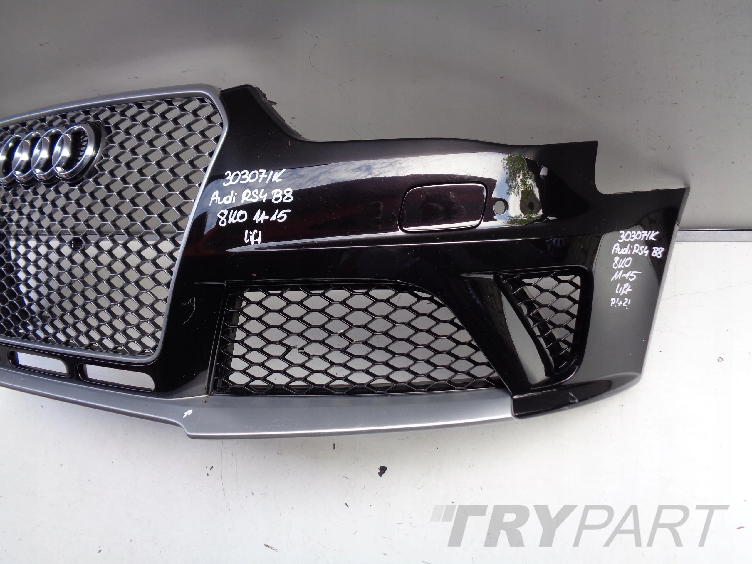 FRONT BUMPER RADIATOR GRILLE AUDI RS4 B8 8K 8K0 NO. 30307