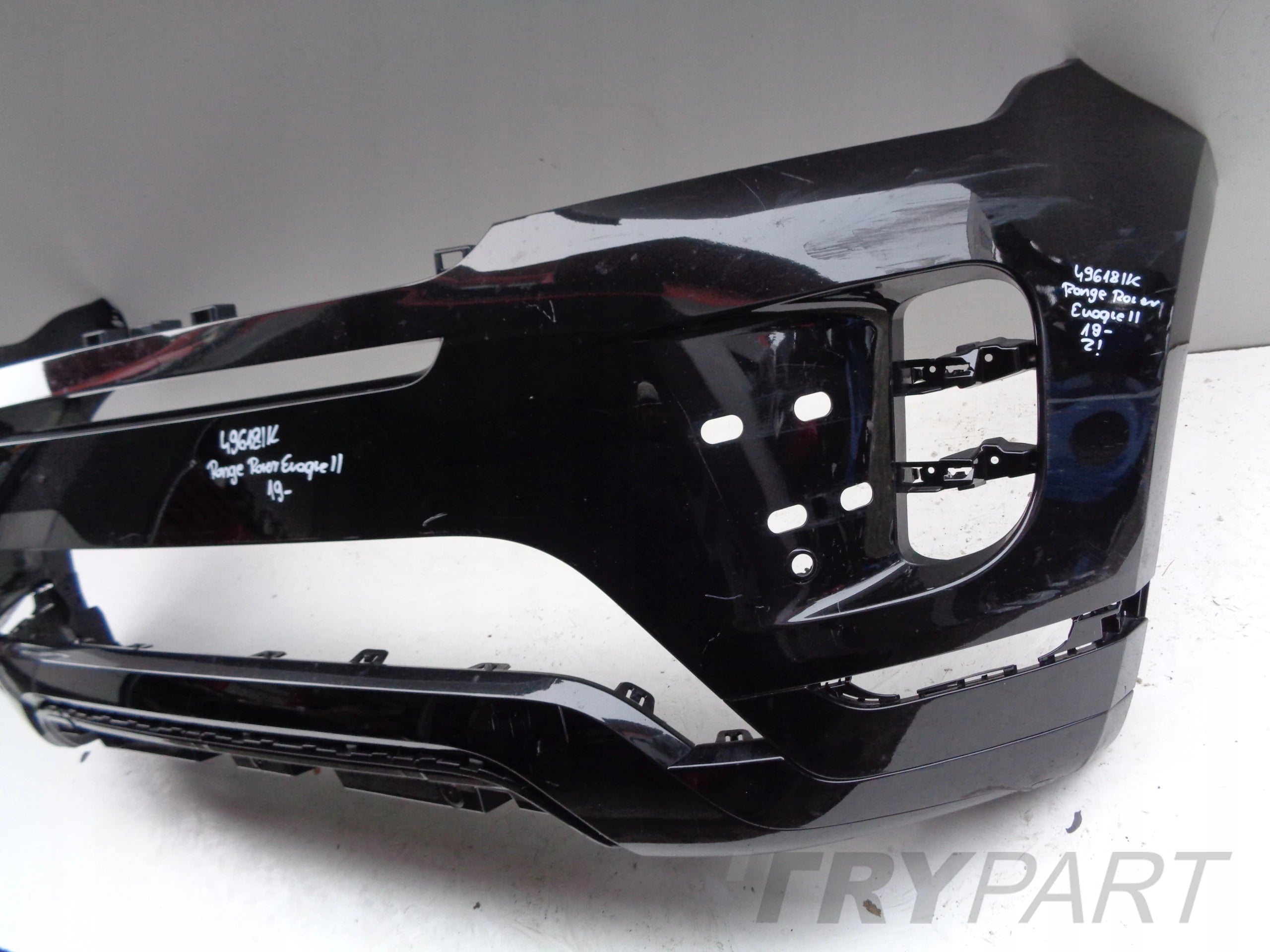 FRONT BUMPER RANGE ROVER EVOQUE II 19- DYNAMIC NO. 49618
