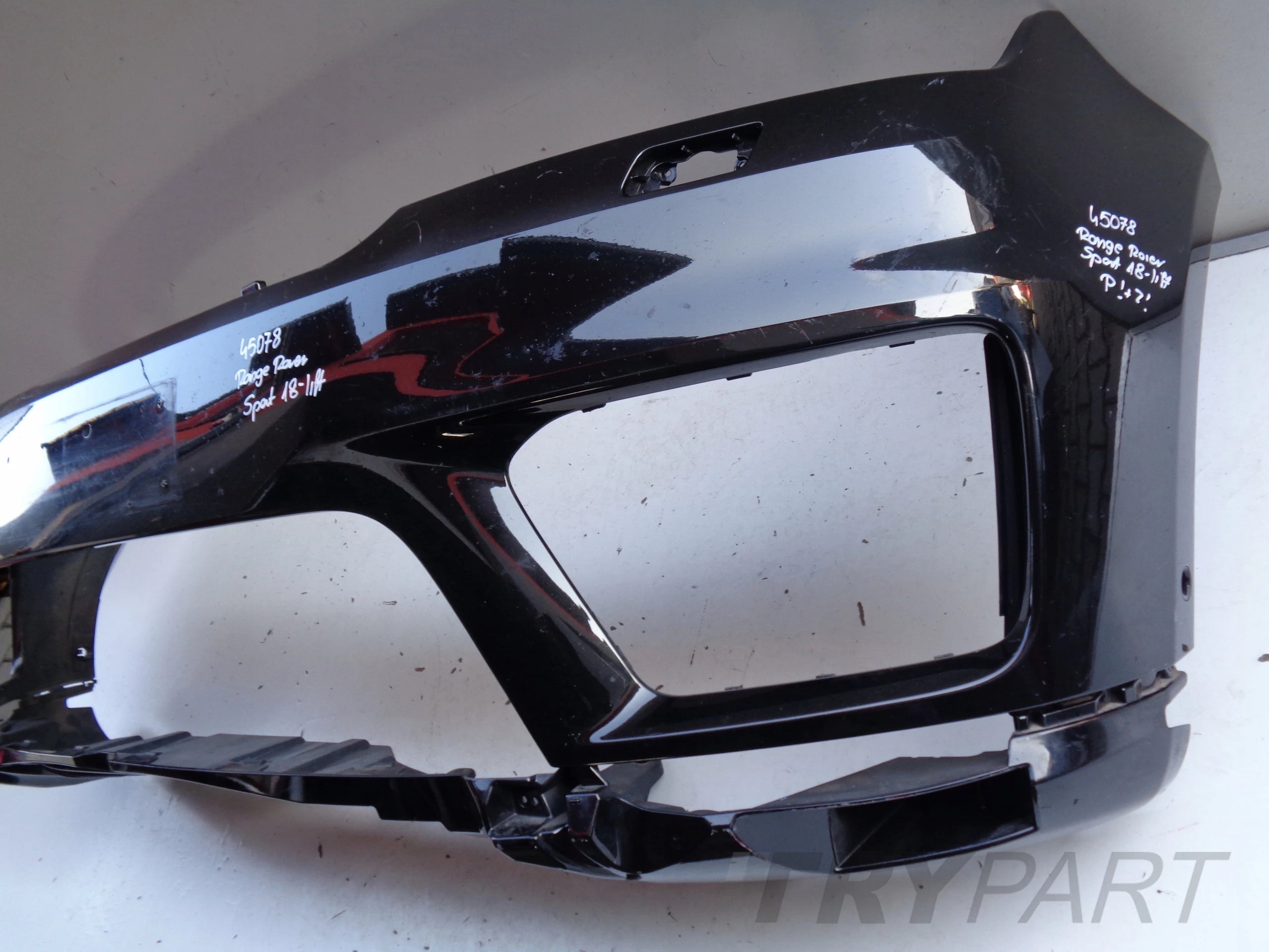 FRONT BUMPER RANGE ROVER SPORT L494 18- LIFT NO. 45078