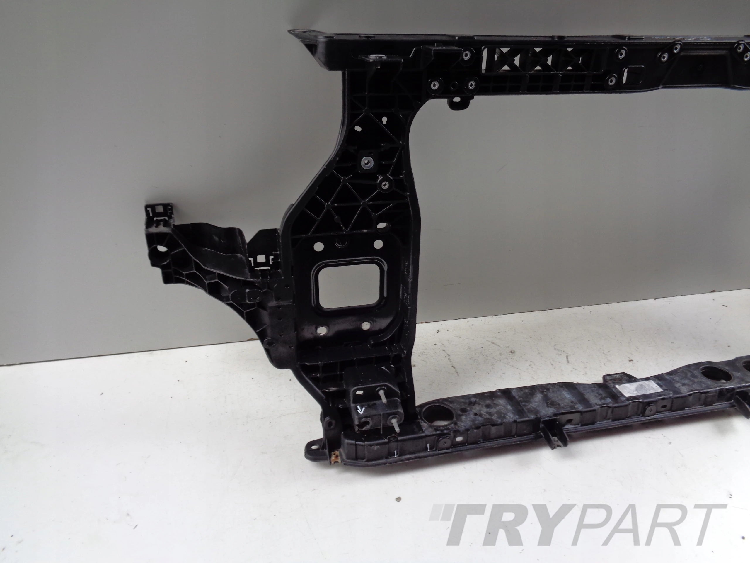 FRONT BUMPER REINFORCEMENT KIA SPORTAGE V 20-