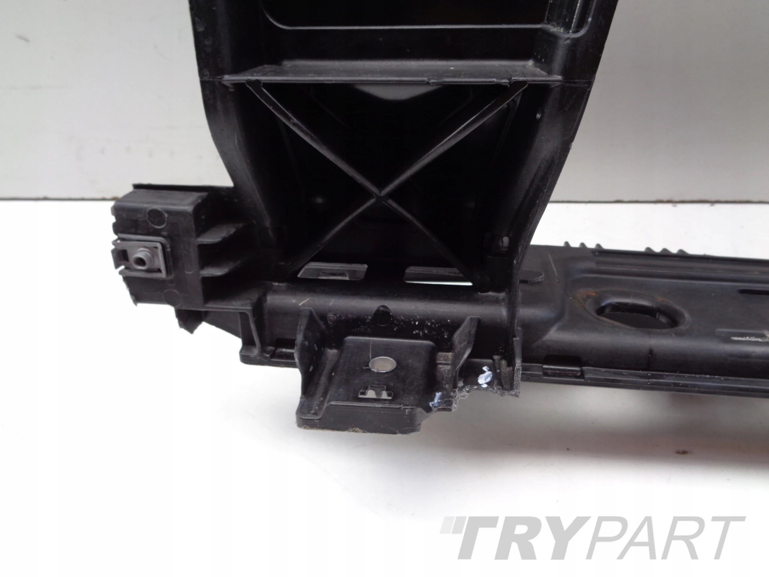 FRONT BUMPER REINFORCEMENT RENAULT CLIO V 19-