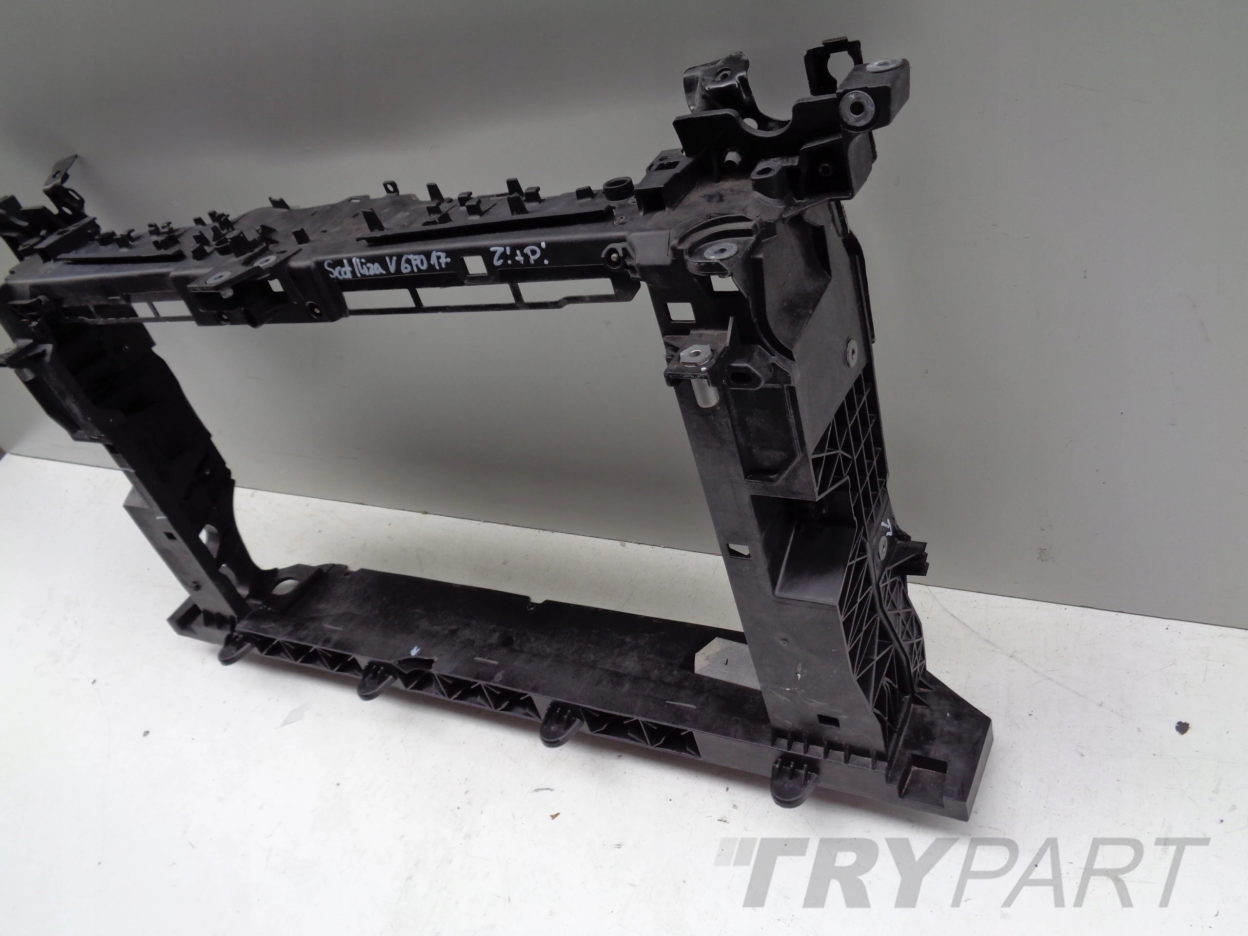 FRONT BUMPER REINFORCEMENT SEAT IBIZA V 6F 6F0 17-