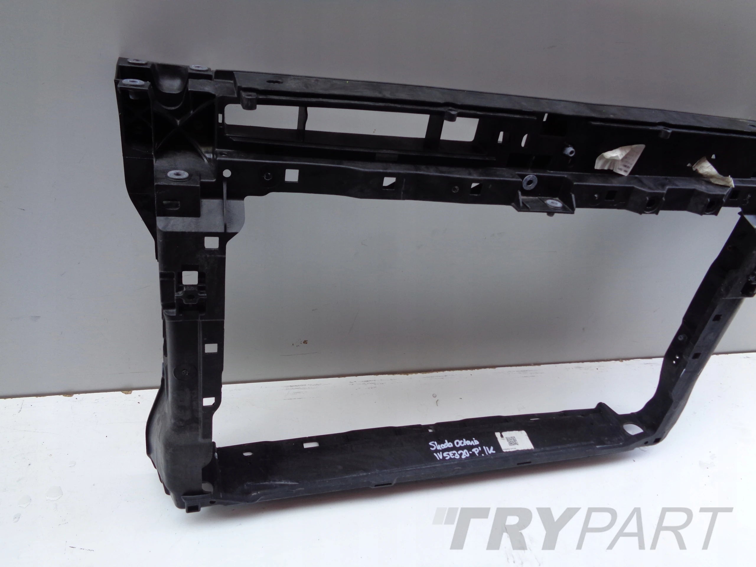 Front Bumper Reinforcement SKODA OCTAVIA IV 4 5E3 20-
