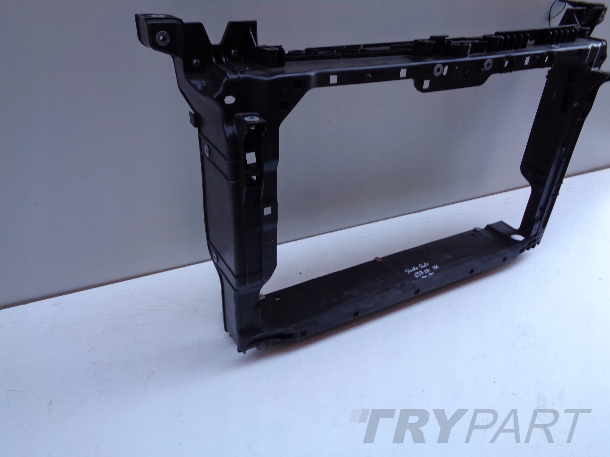 FRONT BUMPER REINFORCEMENT SKODA SCALA KAMIQ 654 657 18-