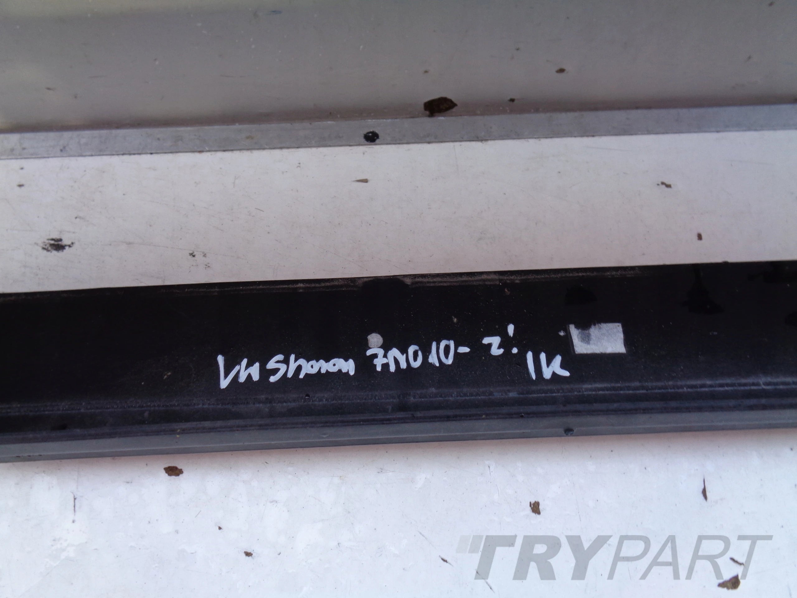 FRONT BUMPER REINFORCEMENT VW SHARAN 7N 7N0 10-