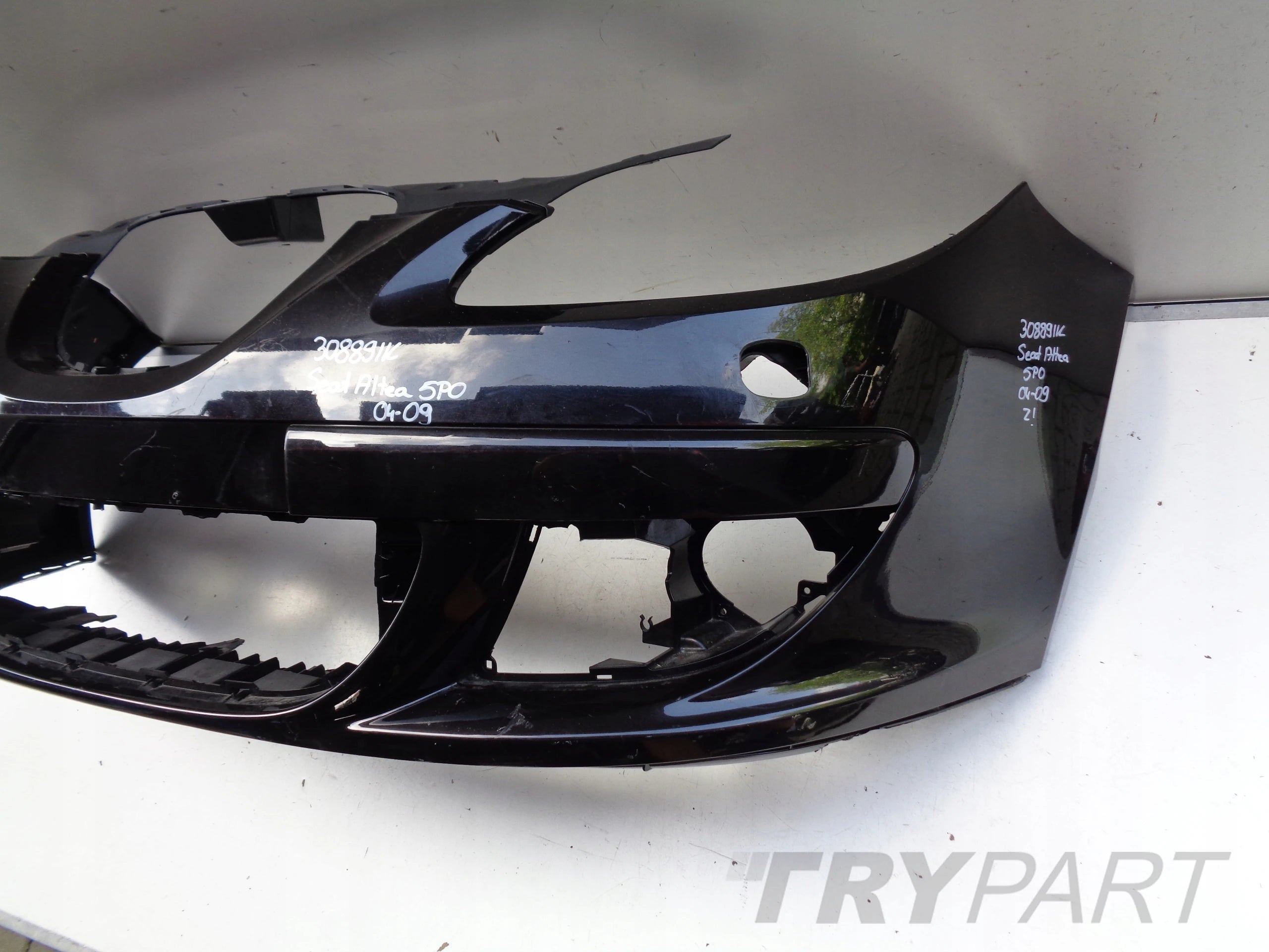 FRONT BUMPER SEAT ALTEA 5P 5P0 04-09 NO. 30889