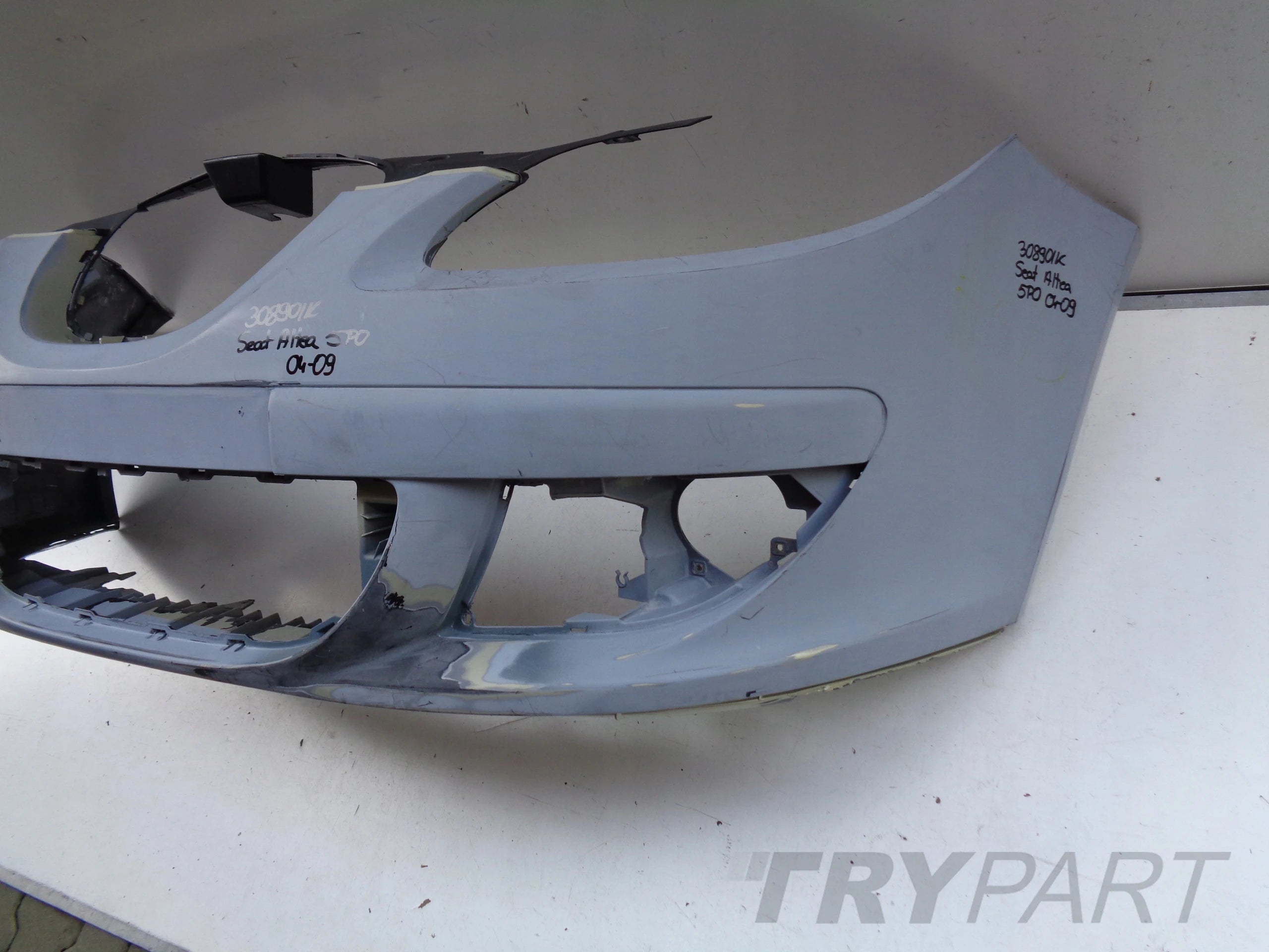 FRONT BUMPER SEAT ALTEA 5P 5P0 04-09 NO. 30890