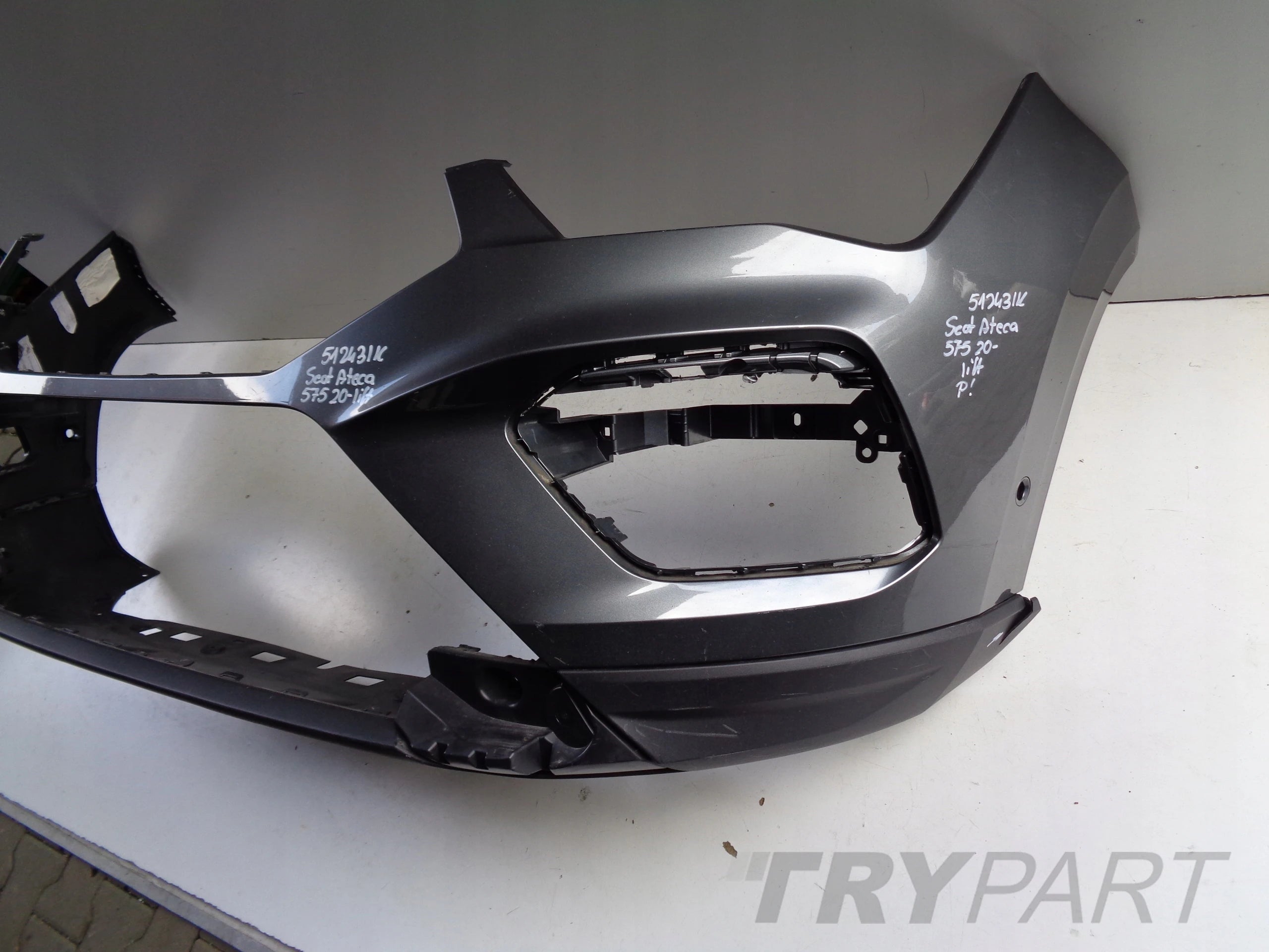 FRONT BUMPER SEAT ATECA 575 20- LIFT NO. 51243
