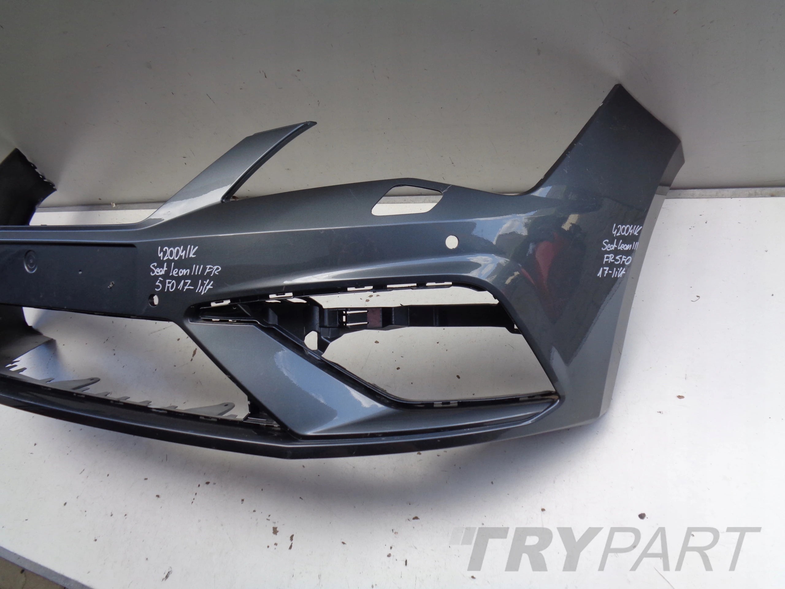 FRONT BUMPER SEAT LEON III 3 5F 5F0 17- FACELIFT FR NO. 42004