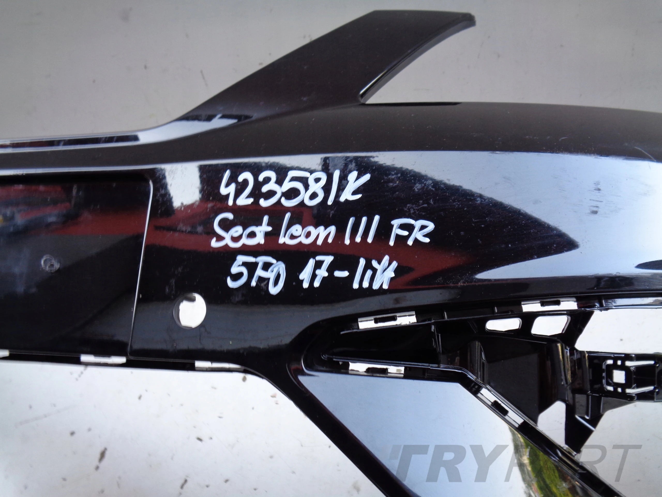 FRONT BUMPER SEAT LEON III 3 FR 5F 5F0 17- FACELIFT NO. 42358