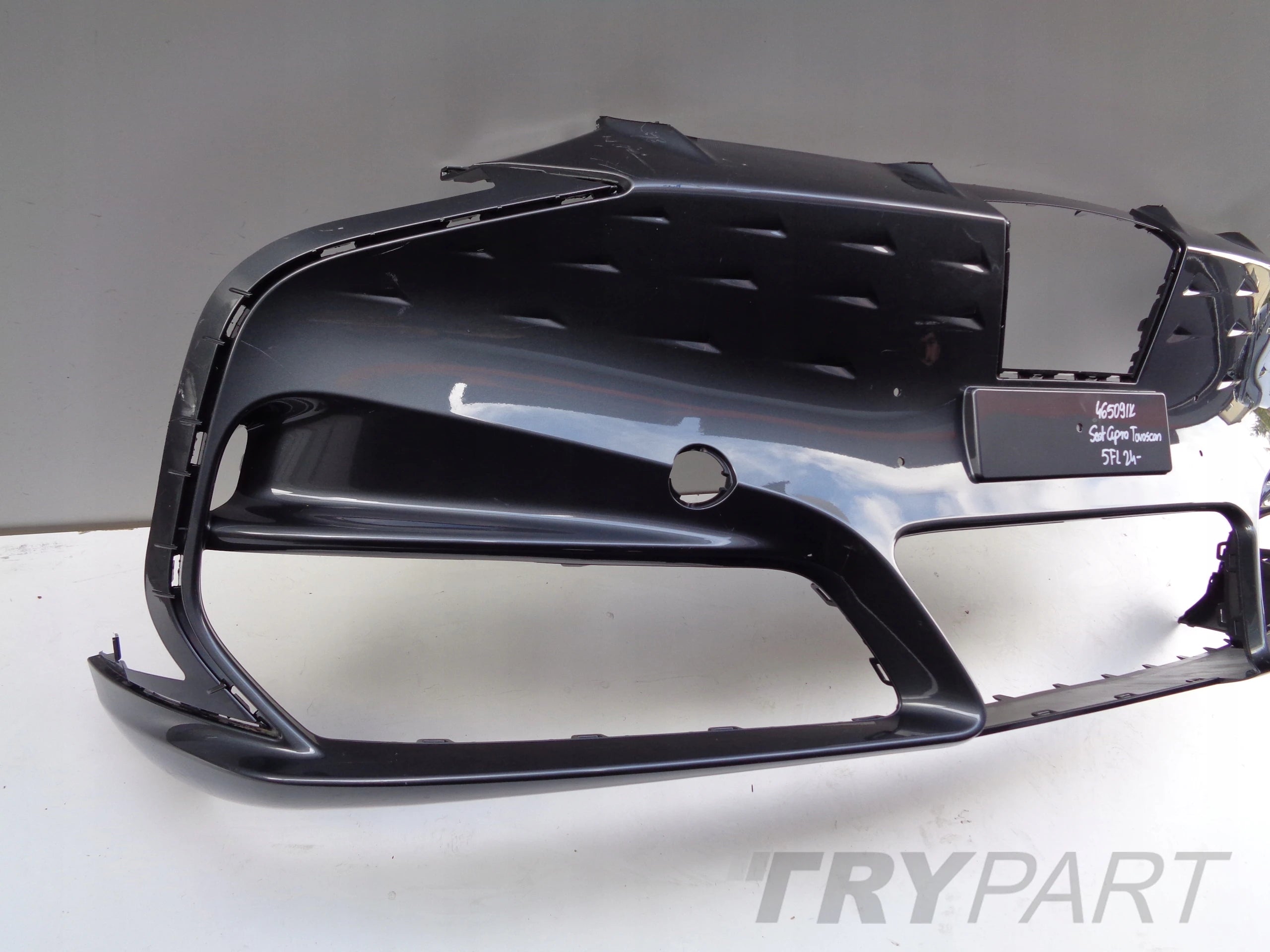 FRONT BUMPER SEAT TAVASCAN 5FL 24- NO. 46509