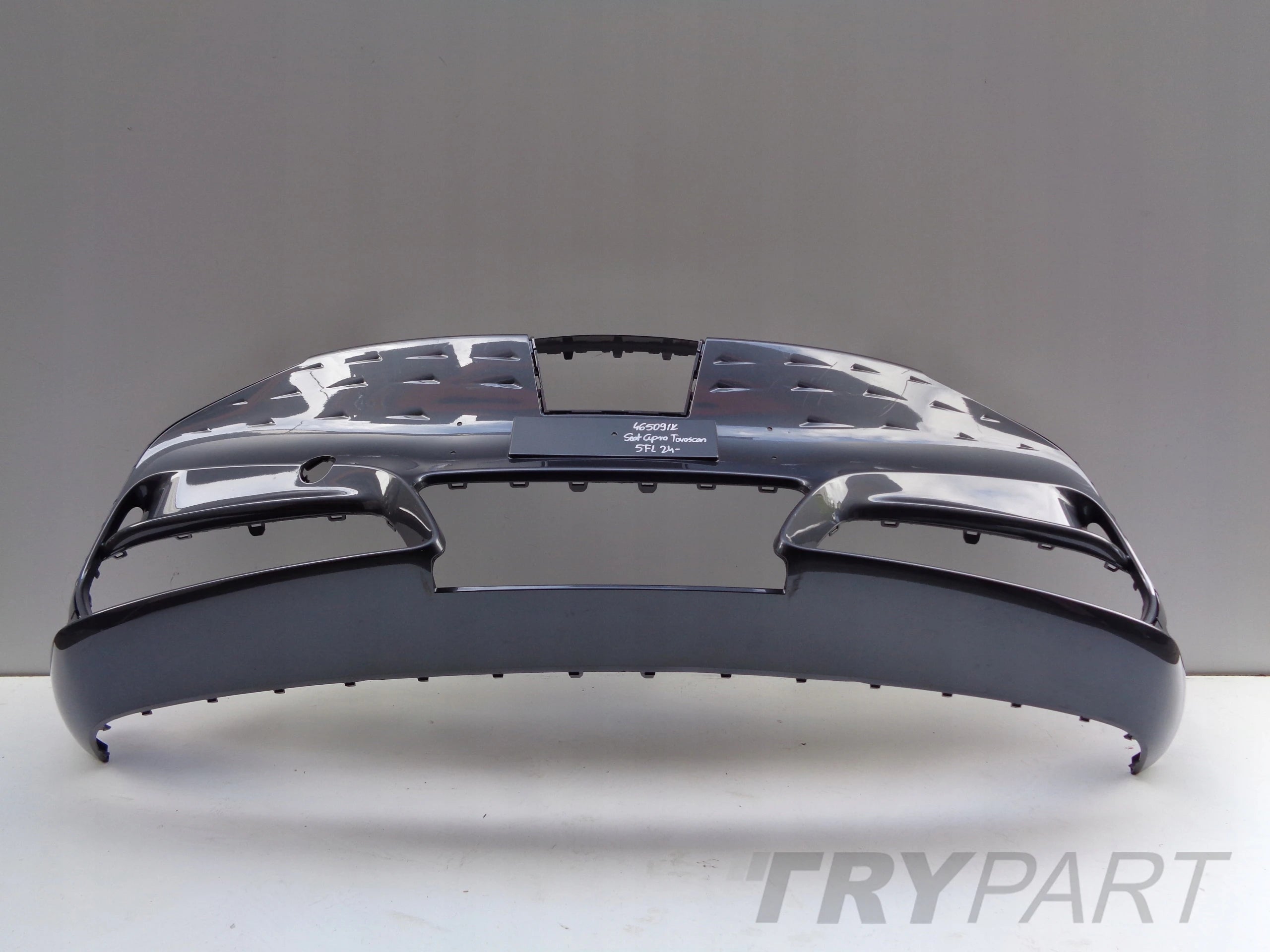 FRONT BUMPER SEAT TAVASCAN 5FL 24- NO. 46509