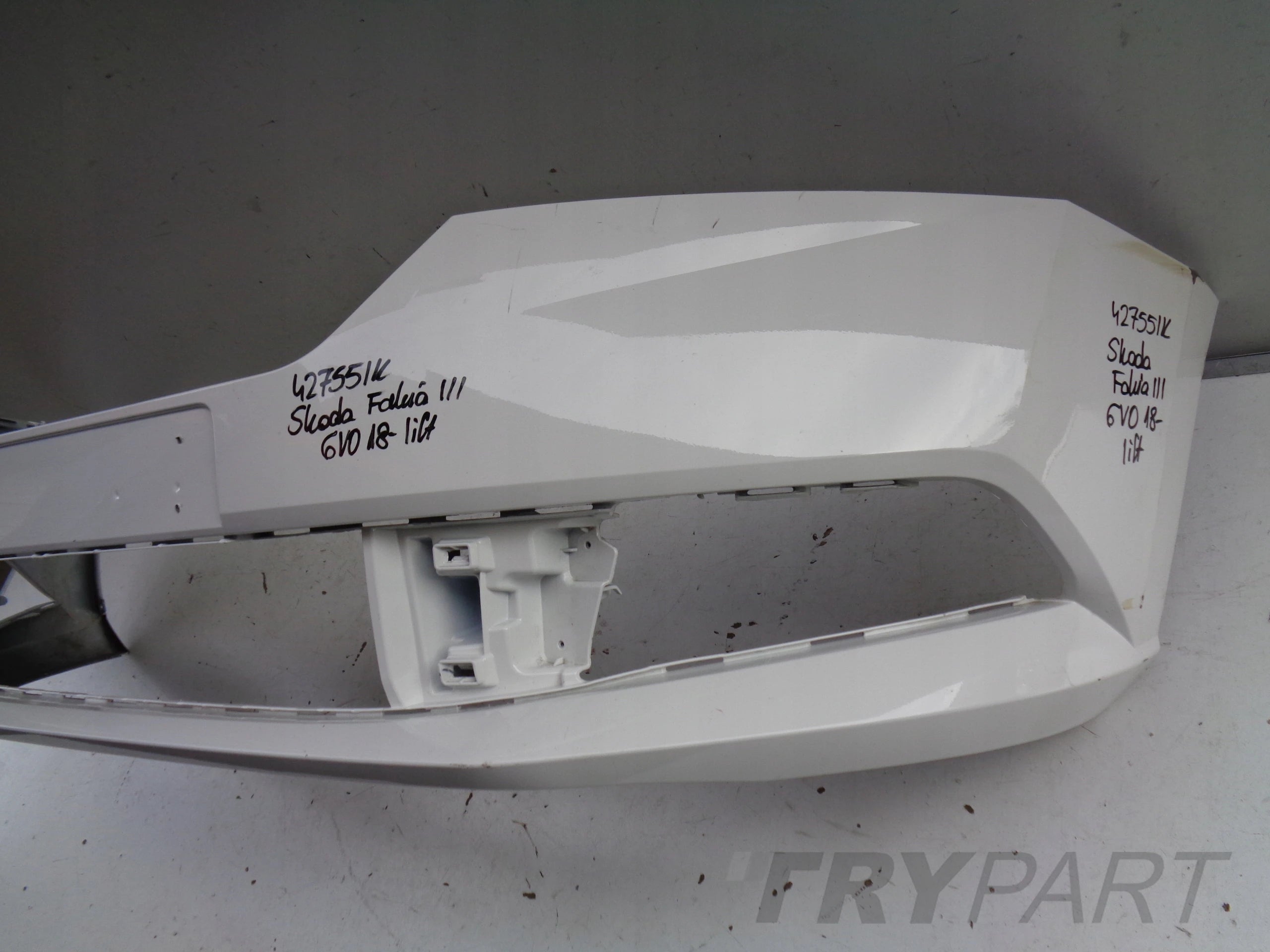 FRONT BUMPER SKODA FABIA III 3 6V 6V0 18- FACELIFT NO. 42755