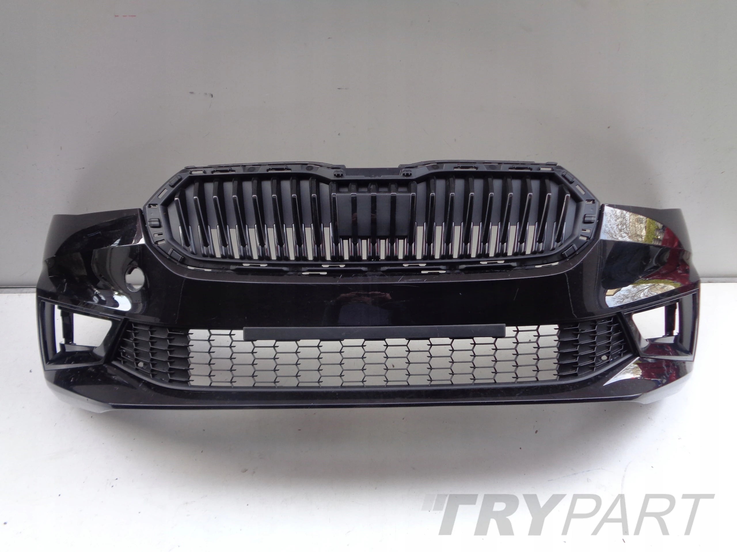 FRONT BUMPER SKODA FABIA IV 4 6VA 21- NO. 28863