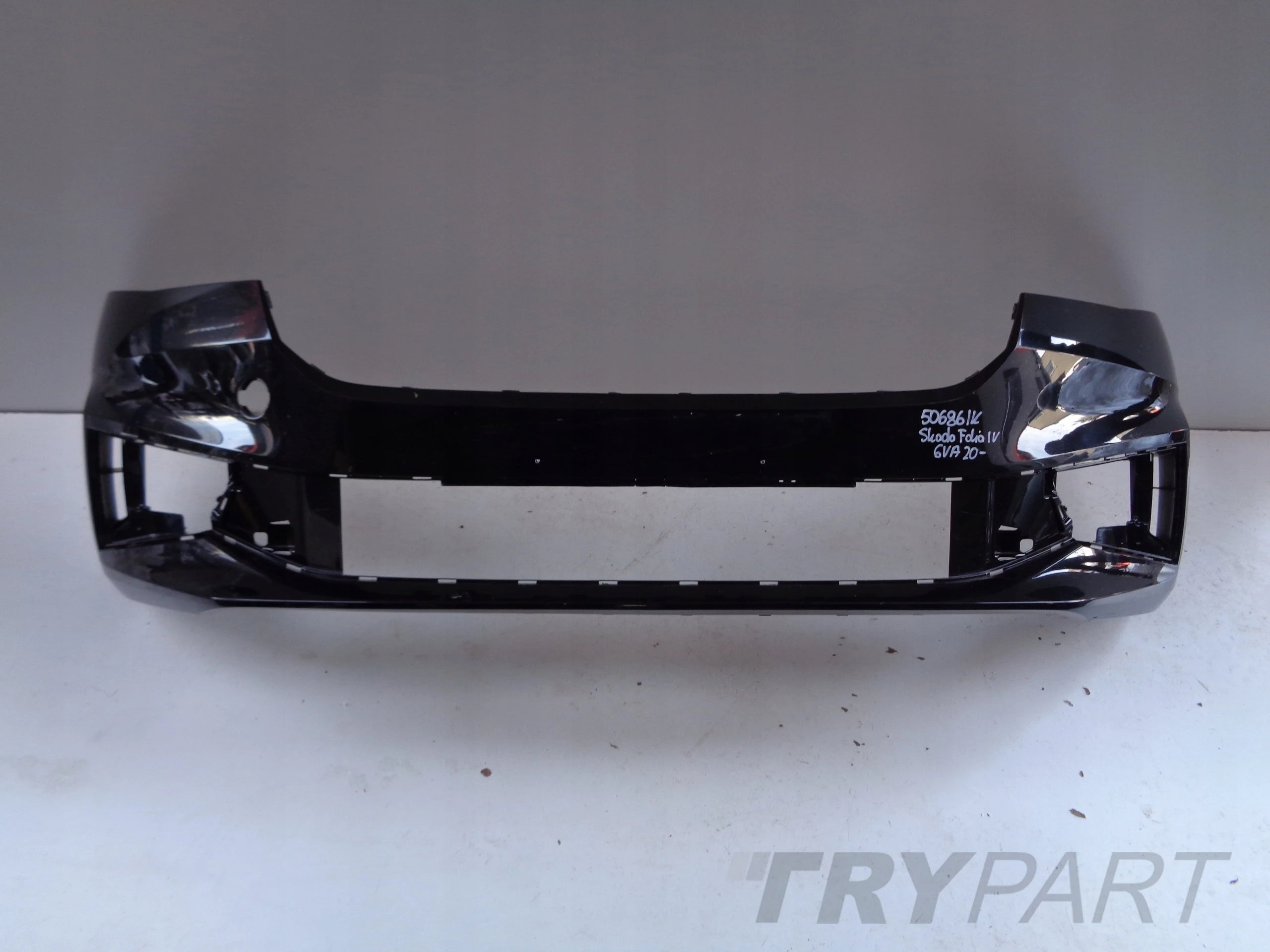 FRONT BUMPER SKODA FABIA IV 4 6VA 21- NO. 50686
