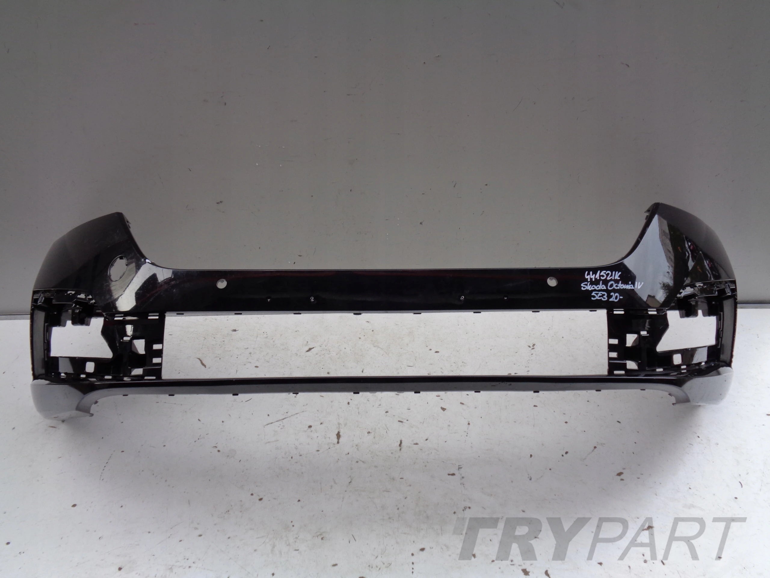 FRONT BUMPER SKODA OCTAVIA IV 4 5E3 20- NO. 44152