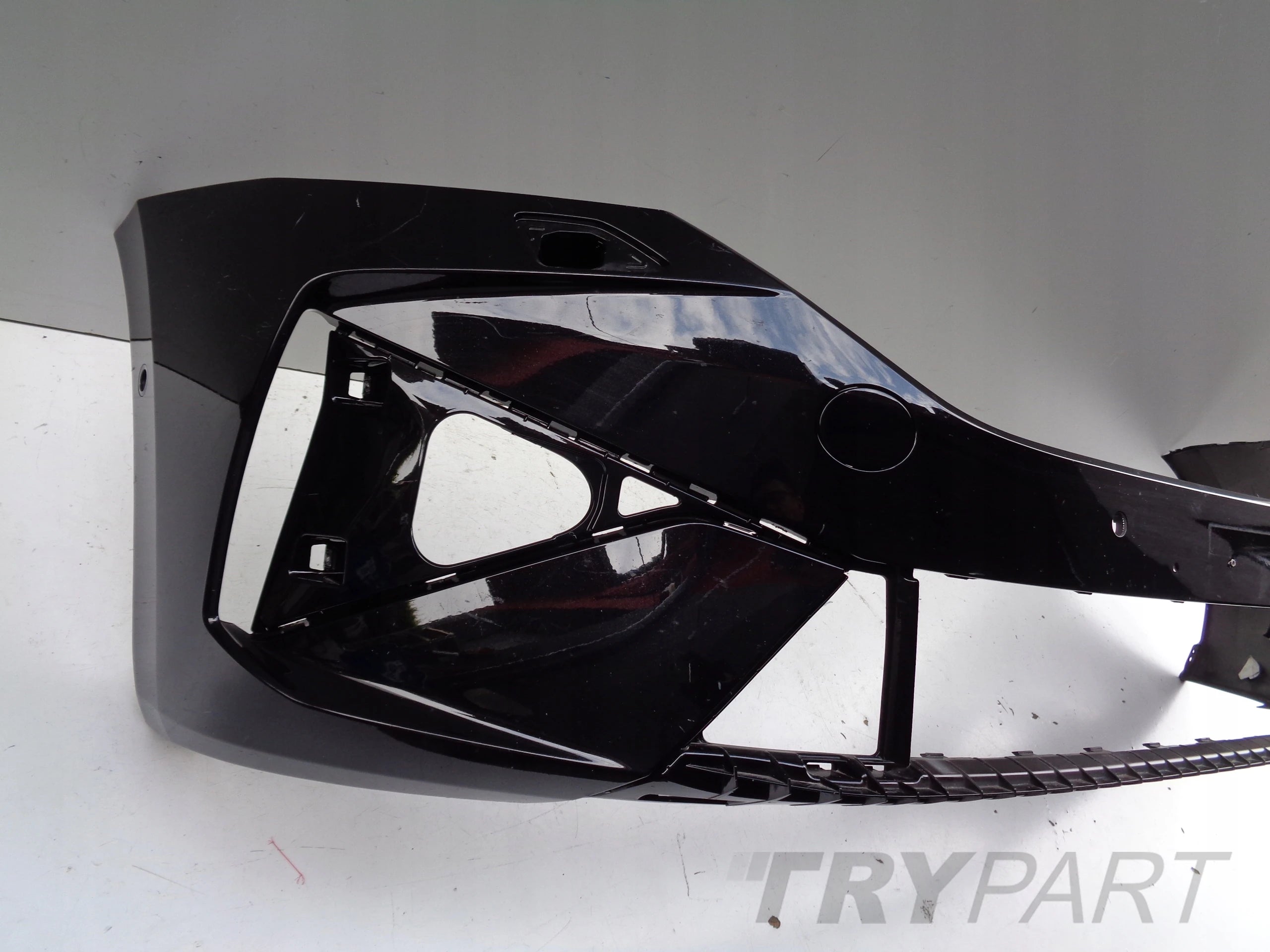 FRONT BUMPER SKODA OCTAVIA IV 4 RS 5E3 23- FACELIFT NO. 51557
