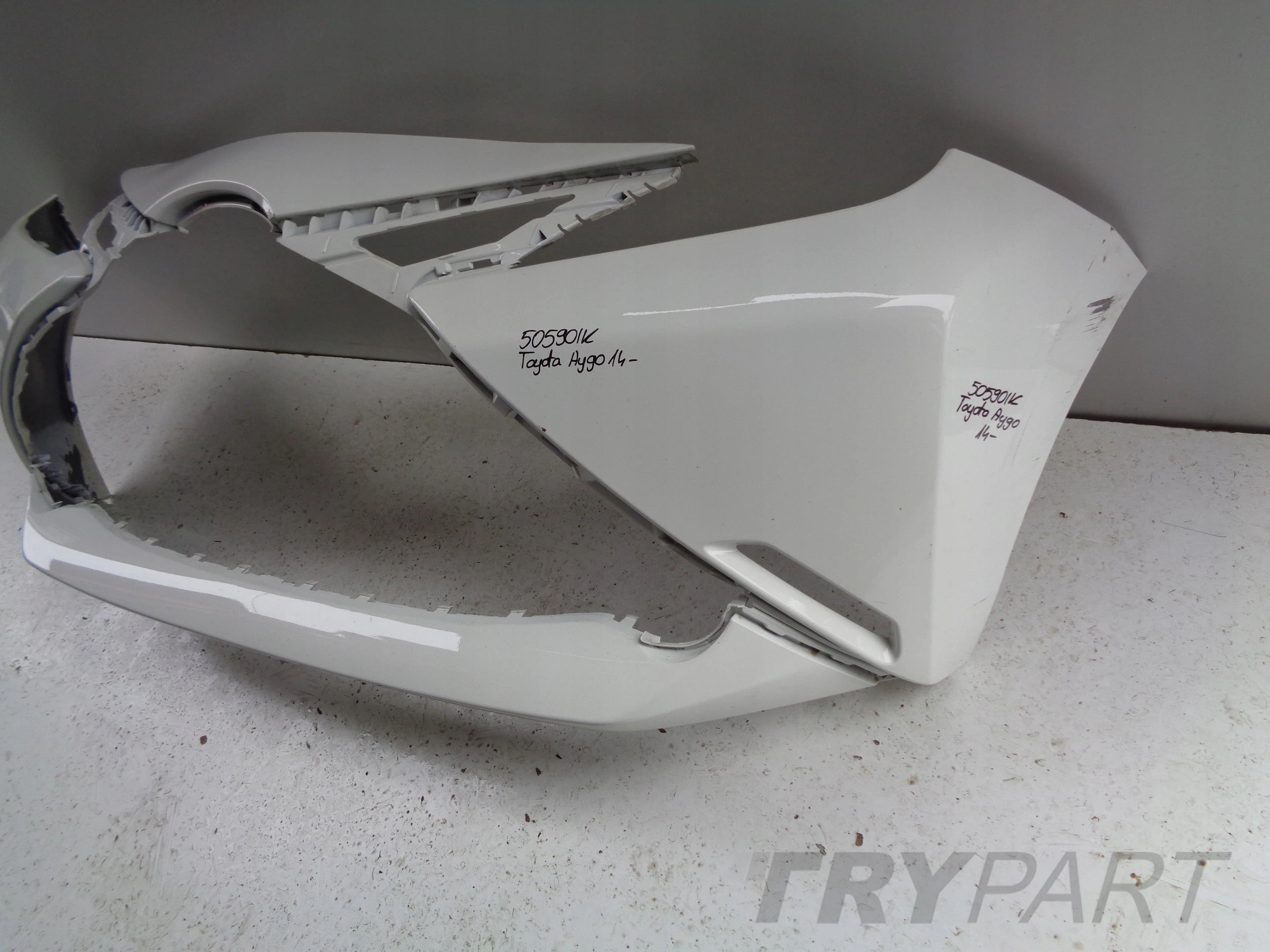 FRONT BUMPER TOYOTA AYGO II 14- NO. 50590