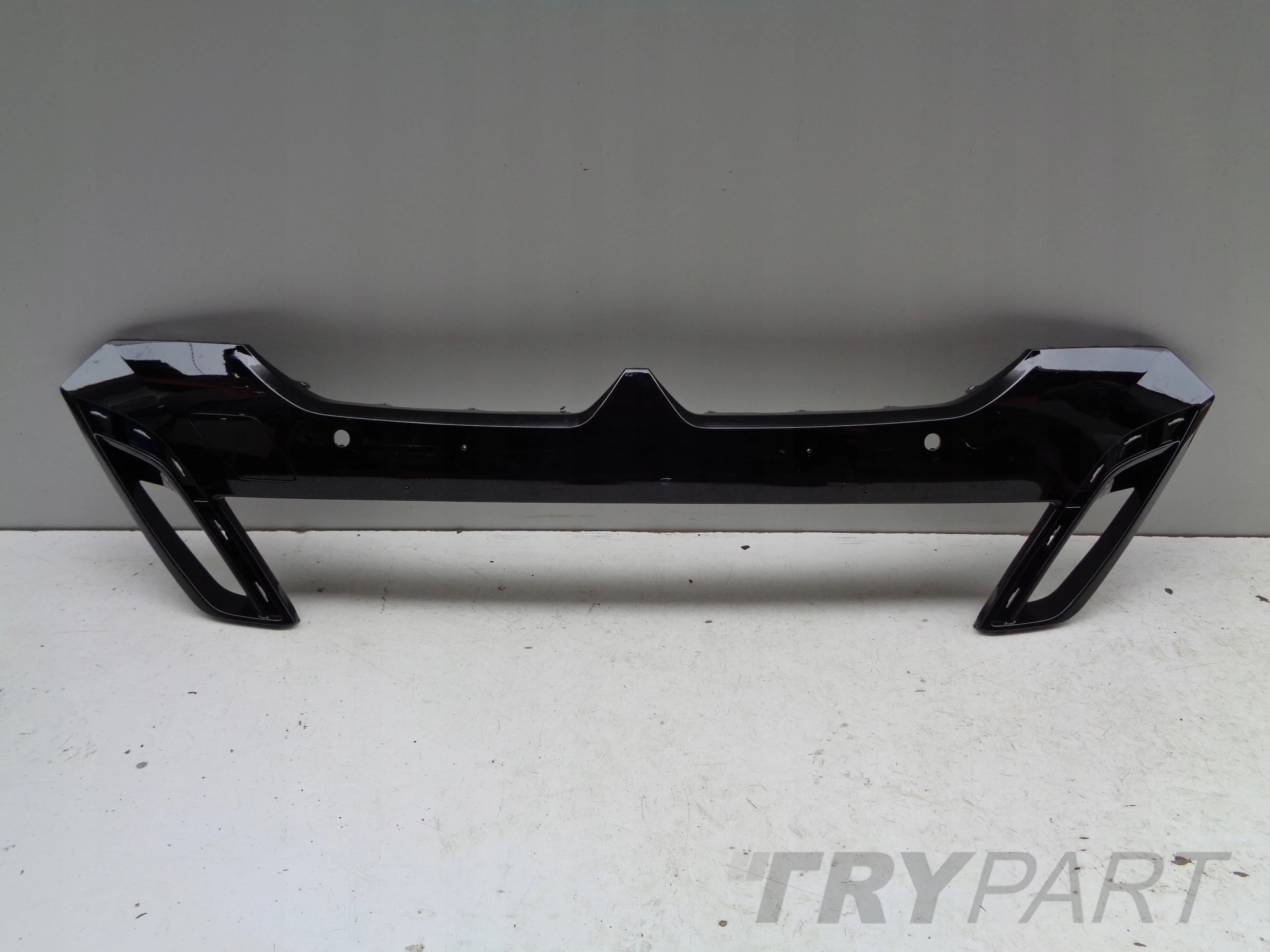 FRONT BUMPER TRIM BMW 5 G60 G61 M-TECHNIC