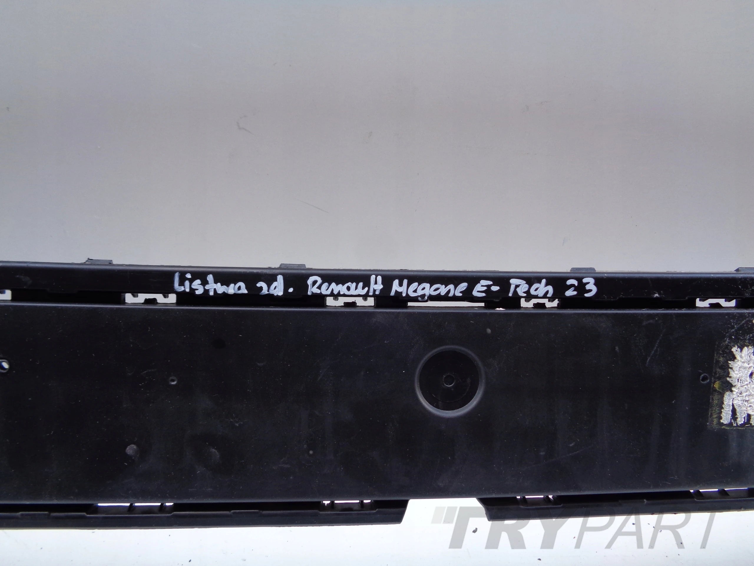 FRONT BUMPER TRIM RENAULT MEGANE V E-TECH 23-