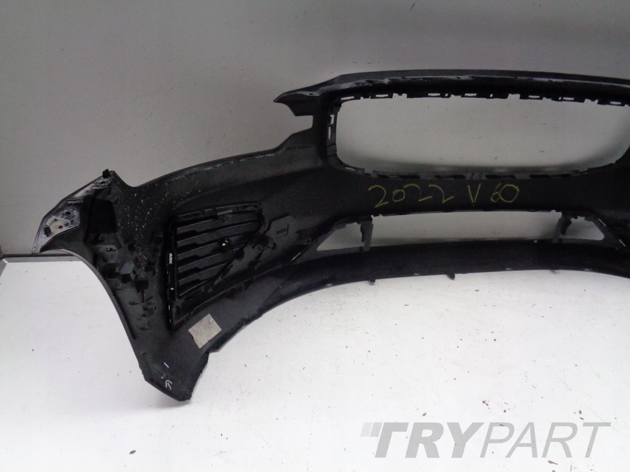 FRONT BUMPER VOLVO V60 S60 18- R-DESIGN 34585