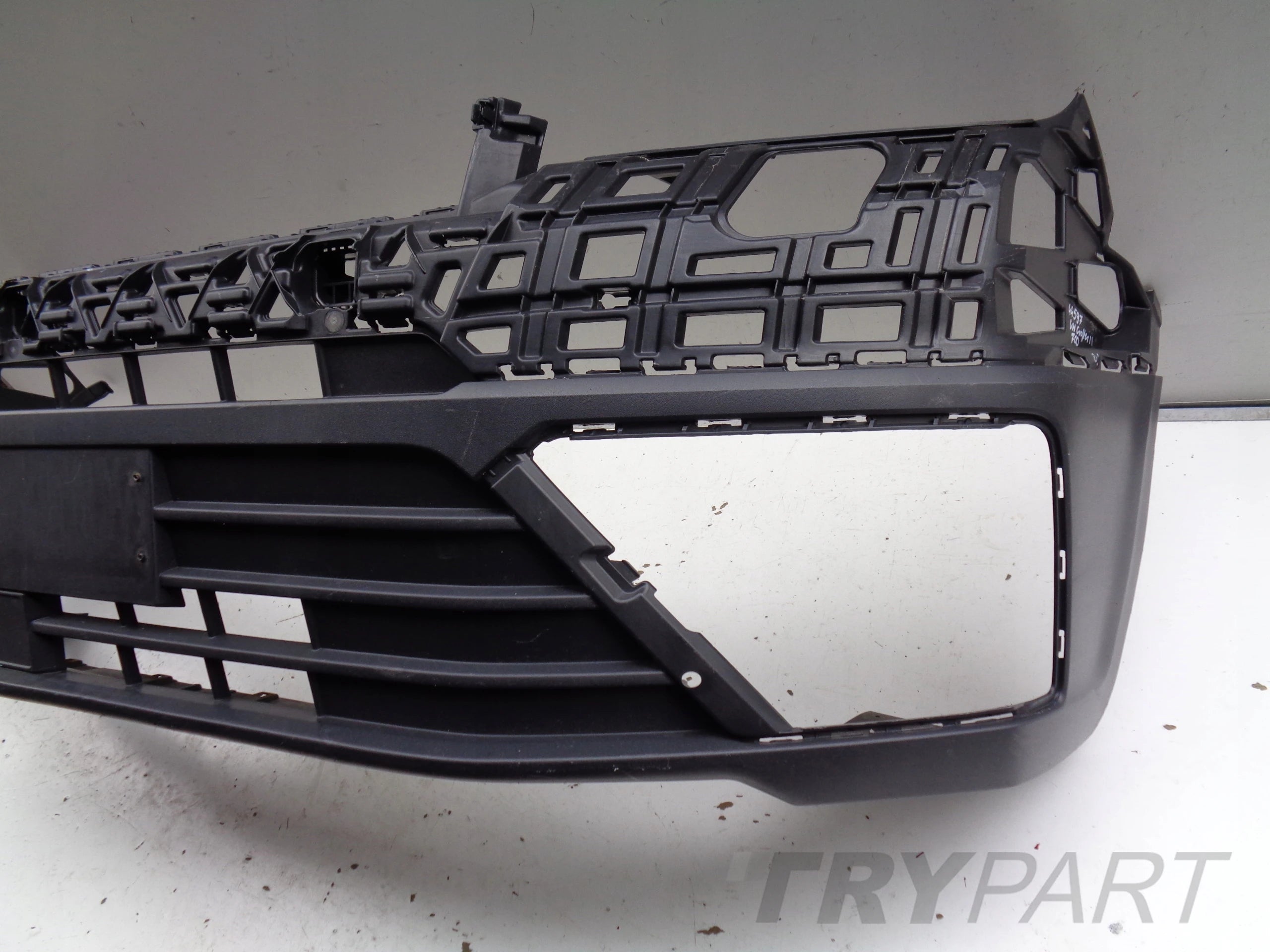 FRONT BUMPER VW CRAFTER II 7C 7C0 17- MAN TGE NO. 44597