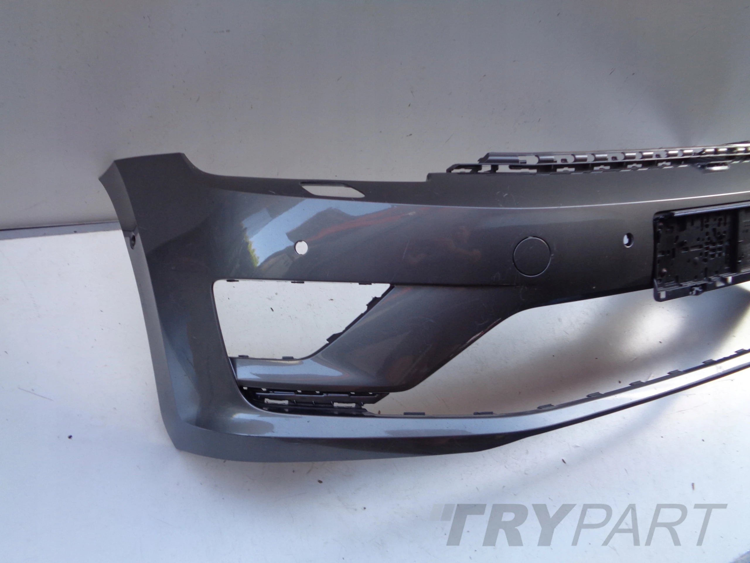 FRONT BUMPER VW GOLF SPORTSVAN 510 14-17 30016