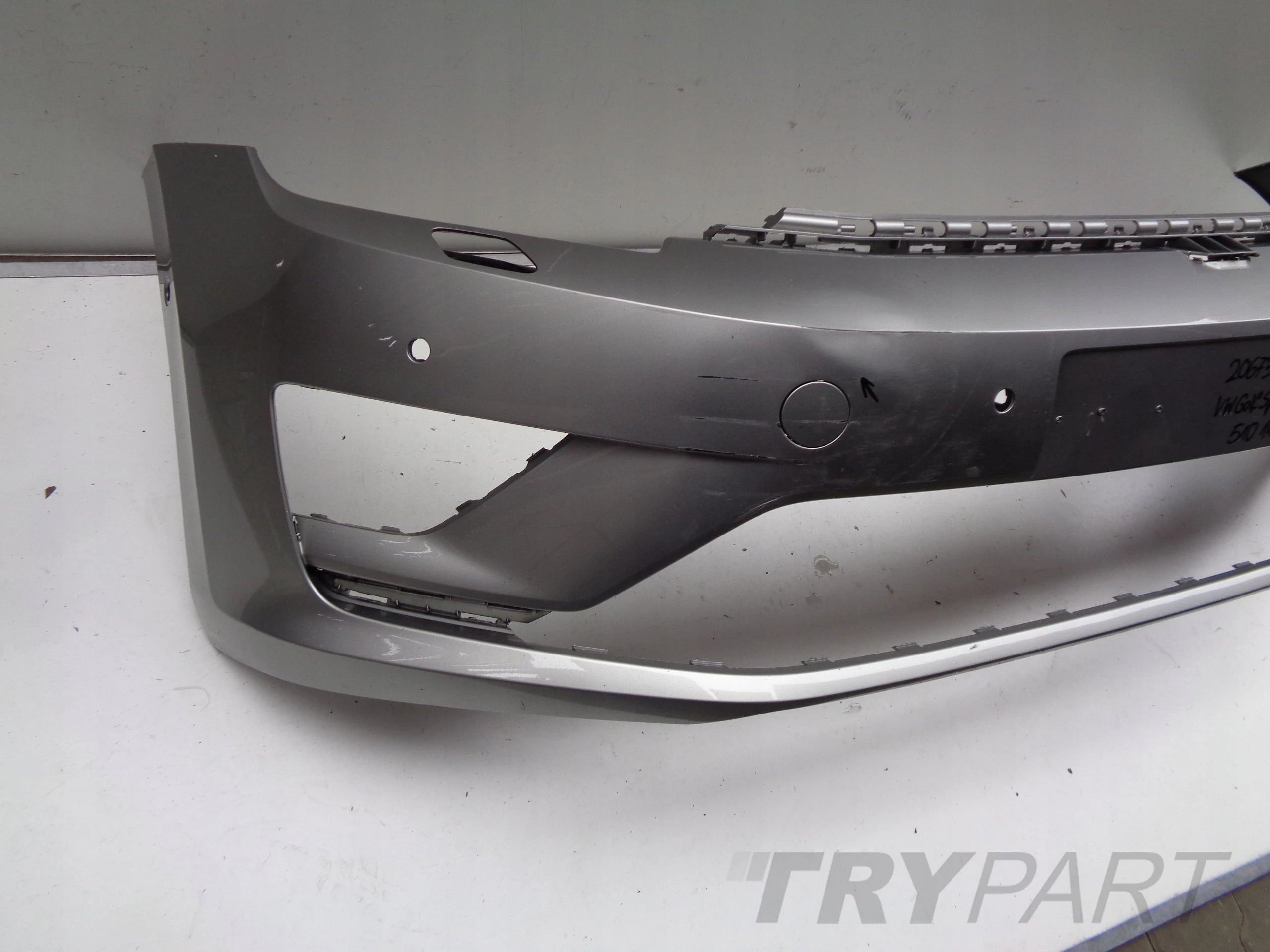 FRONT BUMPER VW GOLF SPORTSVAN 510 14- NO. 20673