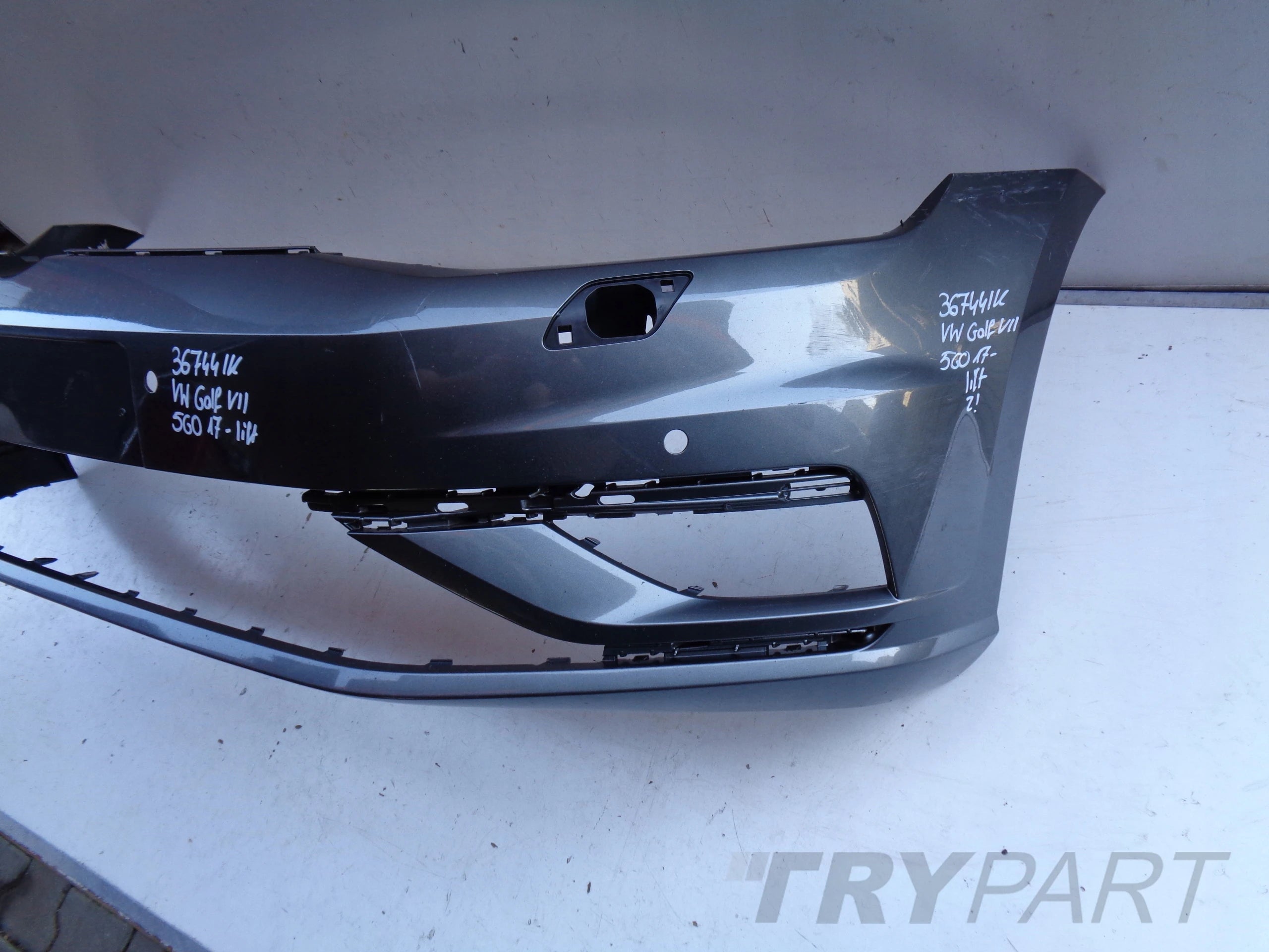 FRONT BUMPER VW GOLF VII 7 5G 17- FACELIFT NO. 36744