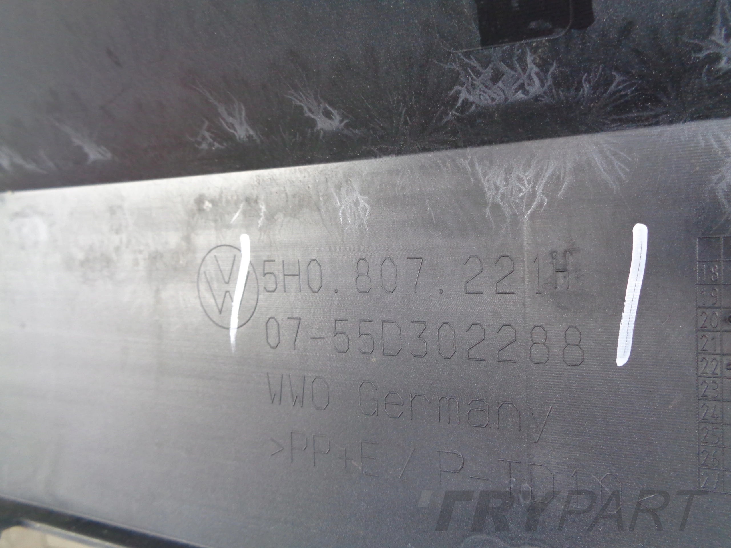 FRONT BUMPER VW GOLF VIII 8 5H 5H0 20- NO. 50090