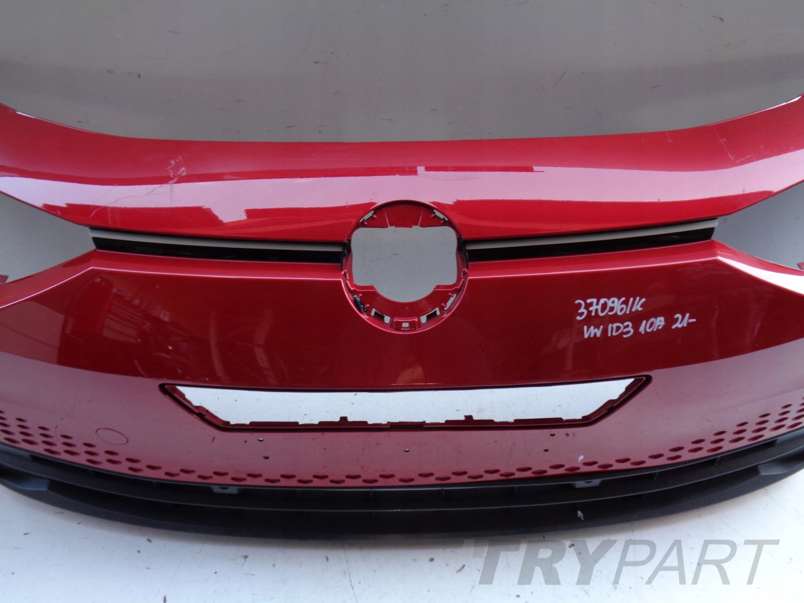 FRONT BUMPER VW ID3 10A 21- + LED NO 37096