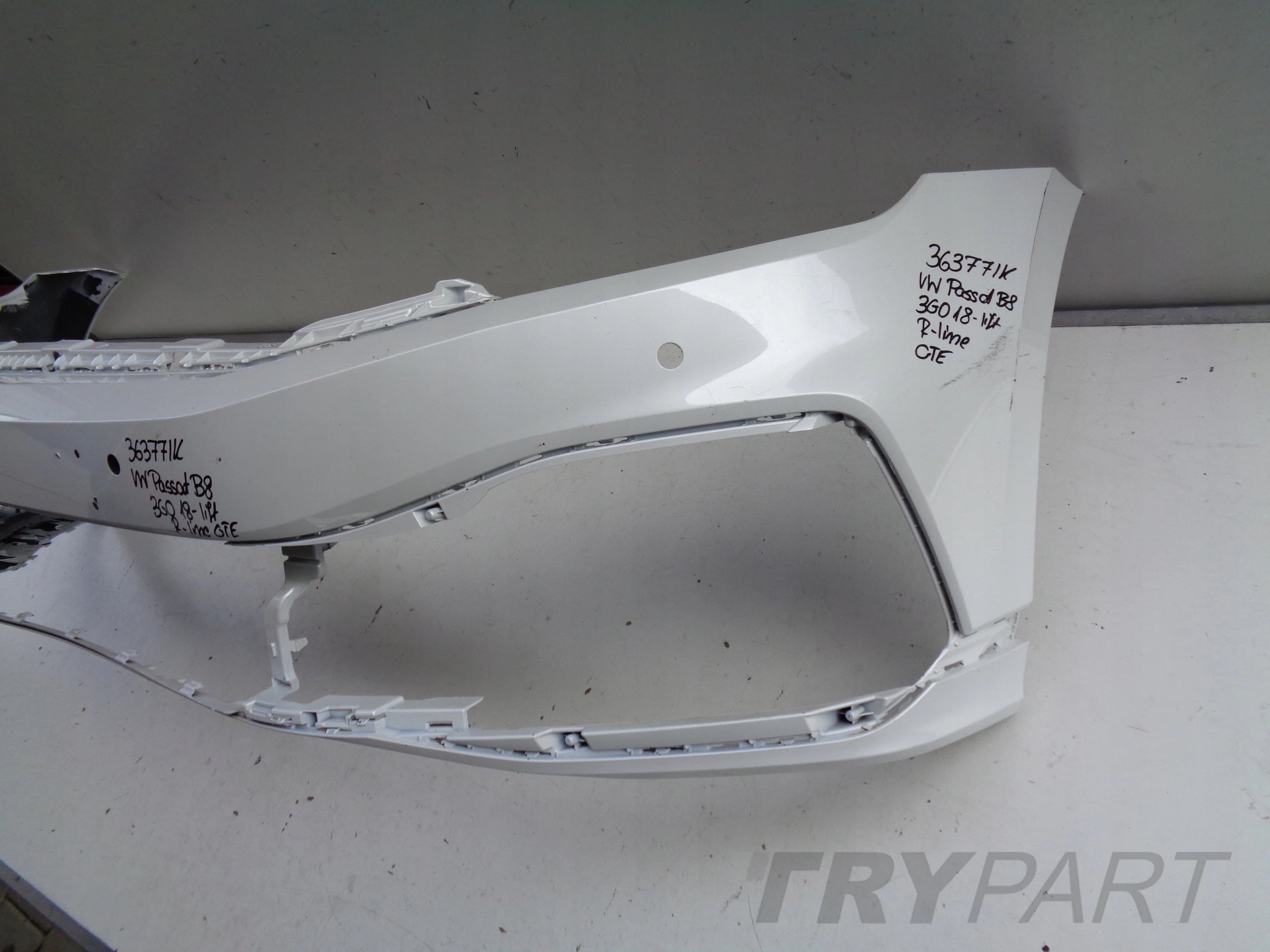 FRONT BUMPER VW PASSAT B8 3G 18 FACELIFT GTE R-LINE