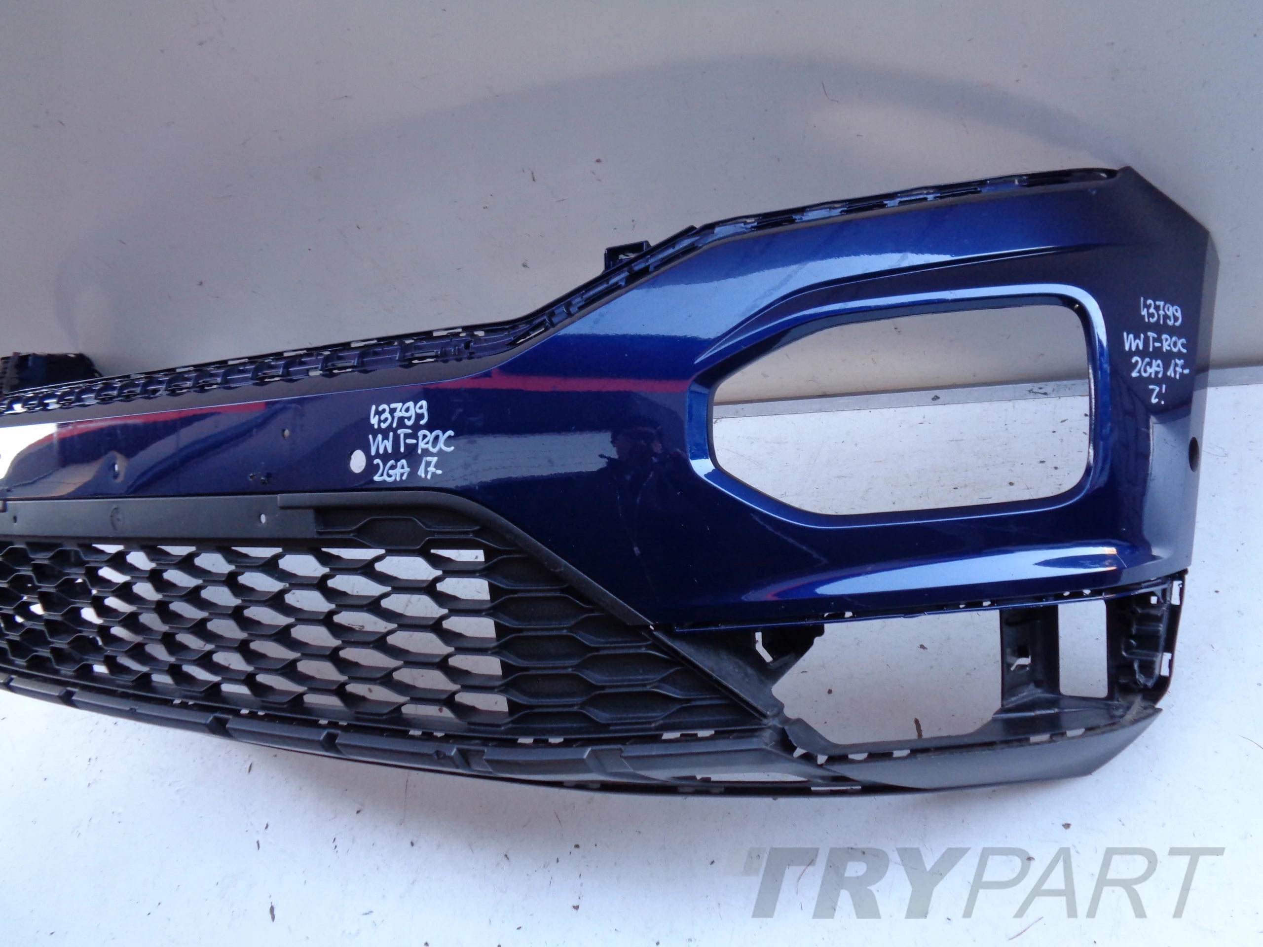 FRONT BUMPER VW T-ROC 2GA 17- NO. 43799