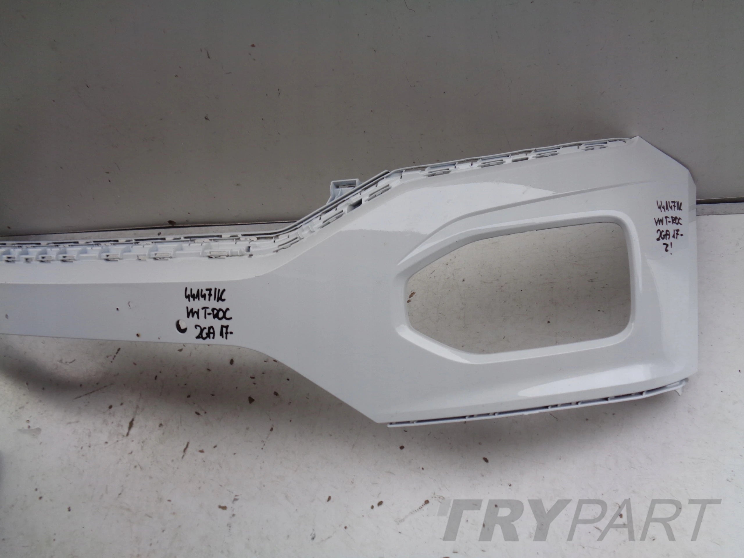 FRONT BUMPER VW T-ROC 2GA 17- NO 44147