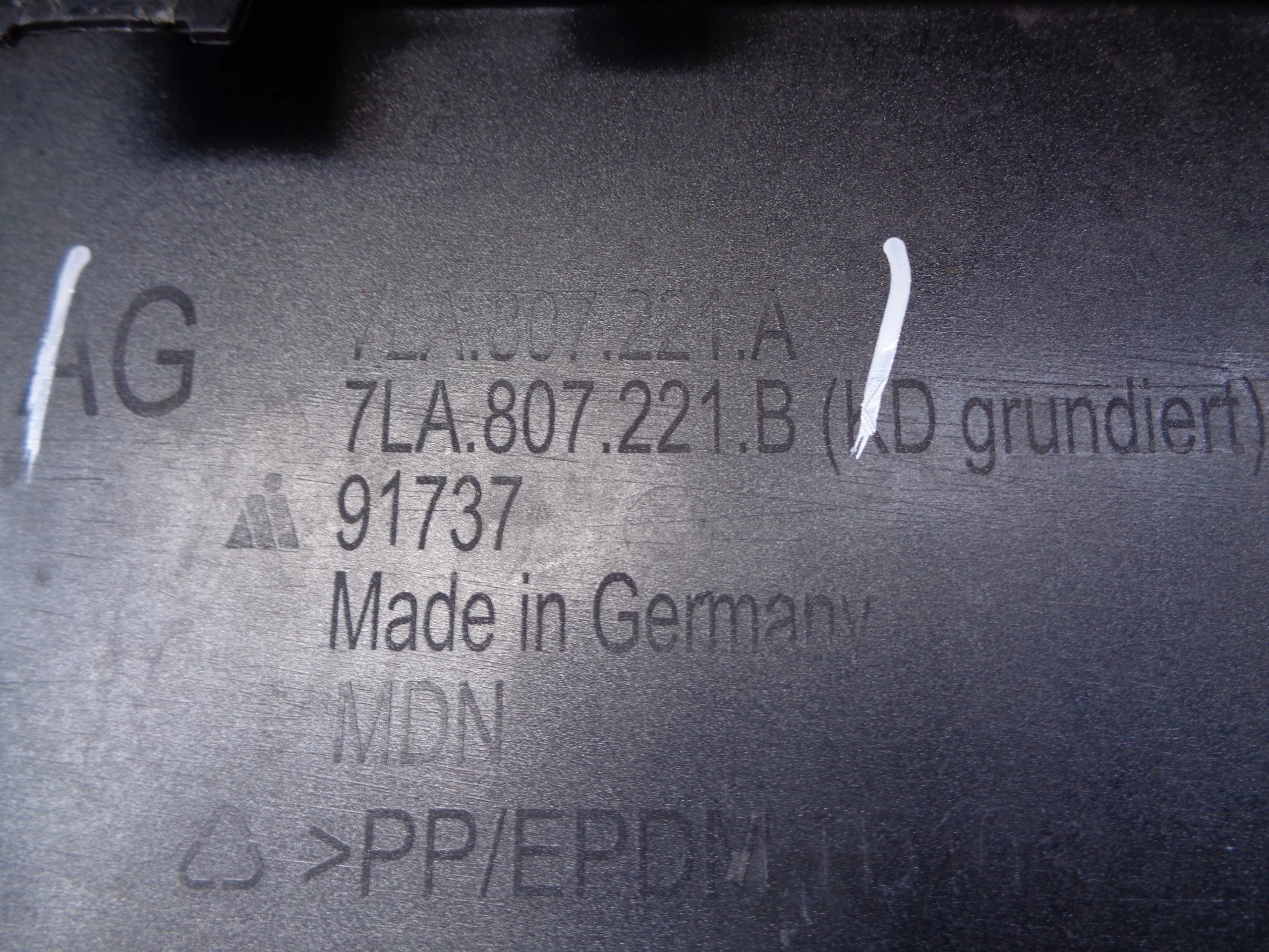 FRONT BUMPER VW T6 T6.1 7L 7LA 19- LIFT NO. 46495