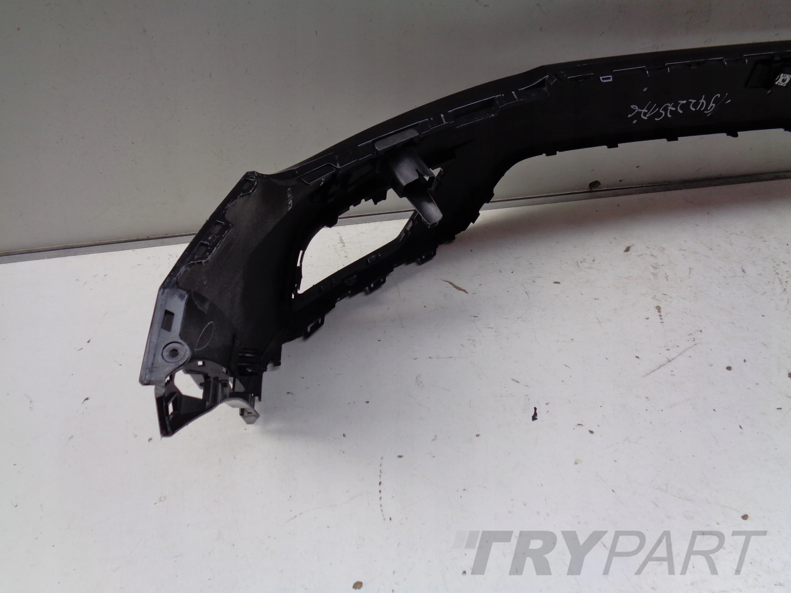 FRONT BUMPER VW TIGUAN 5N 5NA 16- NO 39832