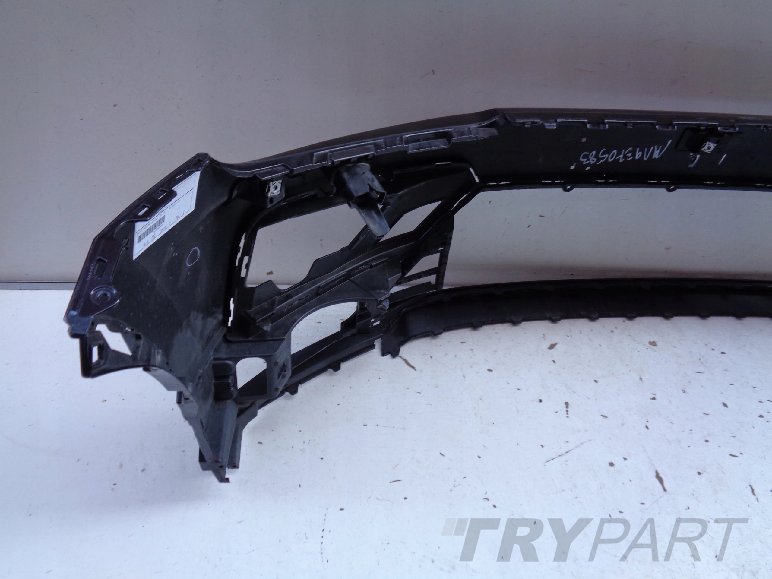 FRONT BUMPER VW TIGUAN 5NA 16- R-LINE NO. 45558