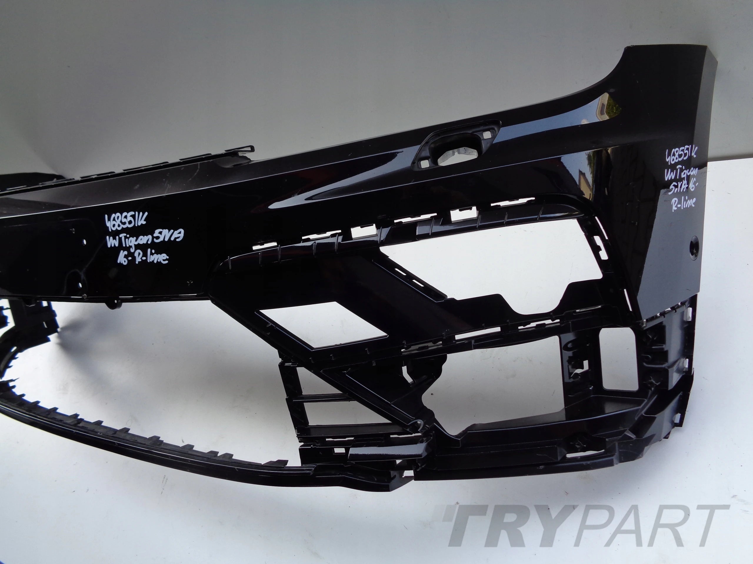 FRONT BUMPER VW TIGUAN 5NA 16- R-LINE NO. 46855