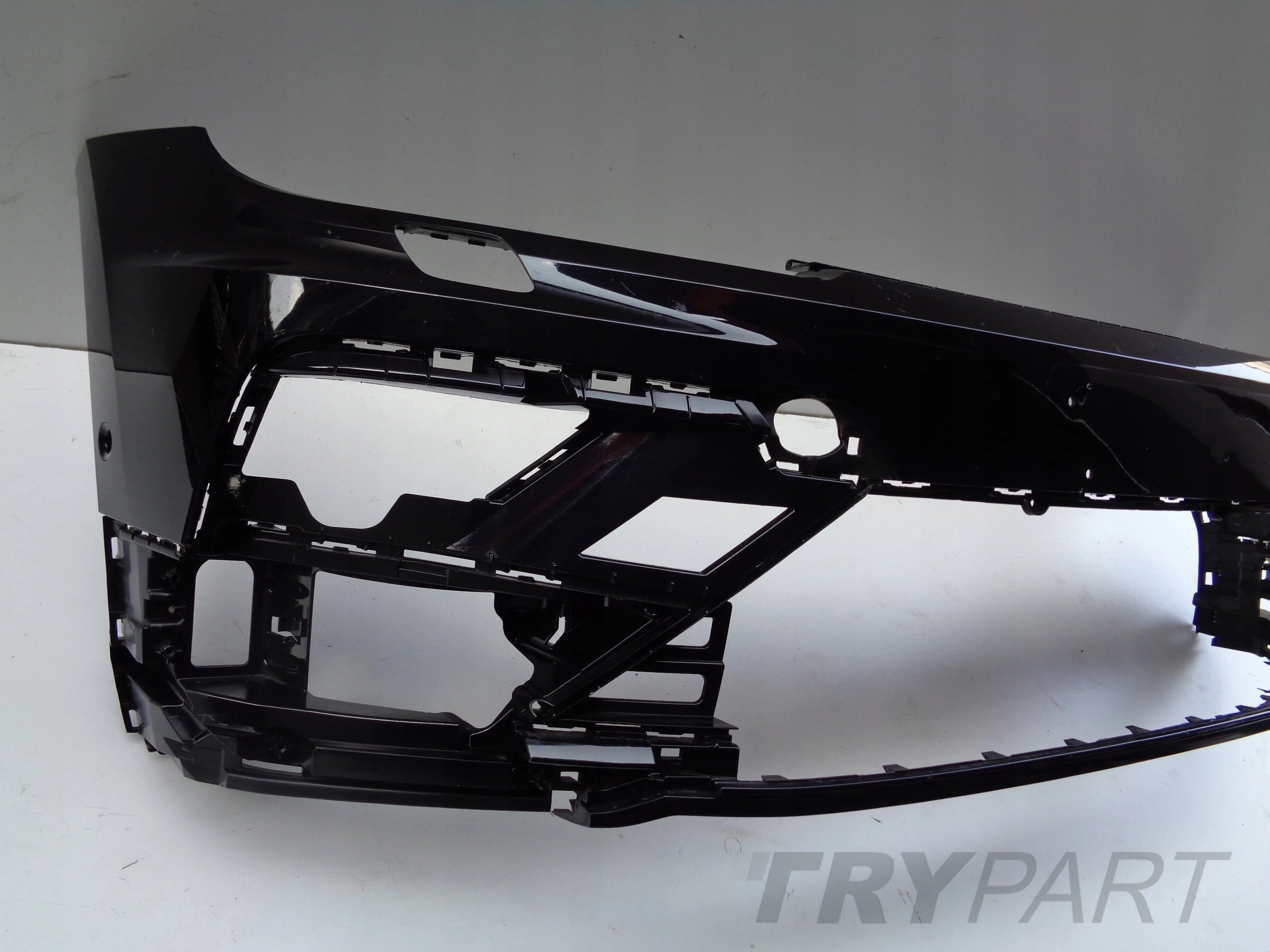 FRONT BUMPER VW TIGUAN 5NA 16- R-LINE NO. 46855