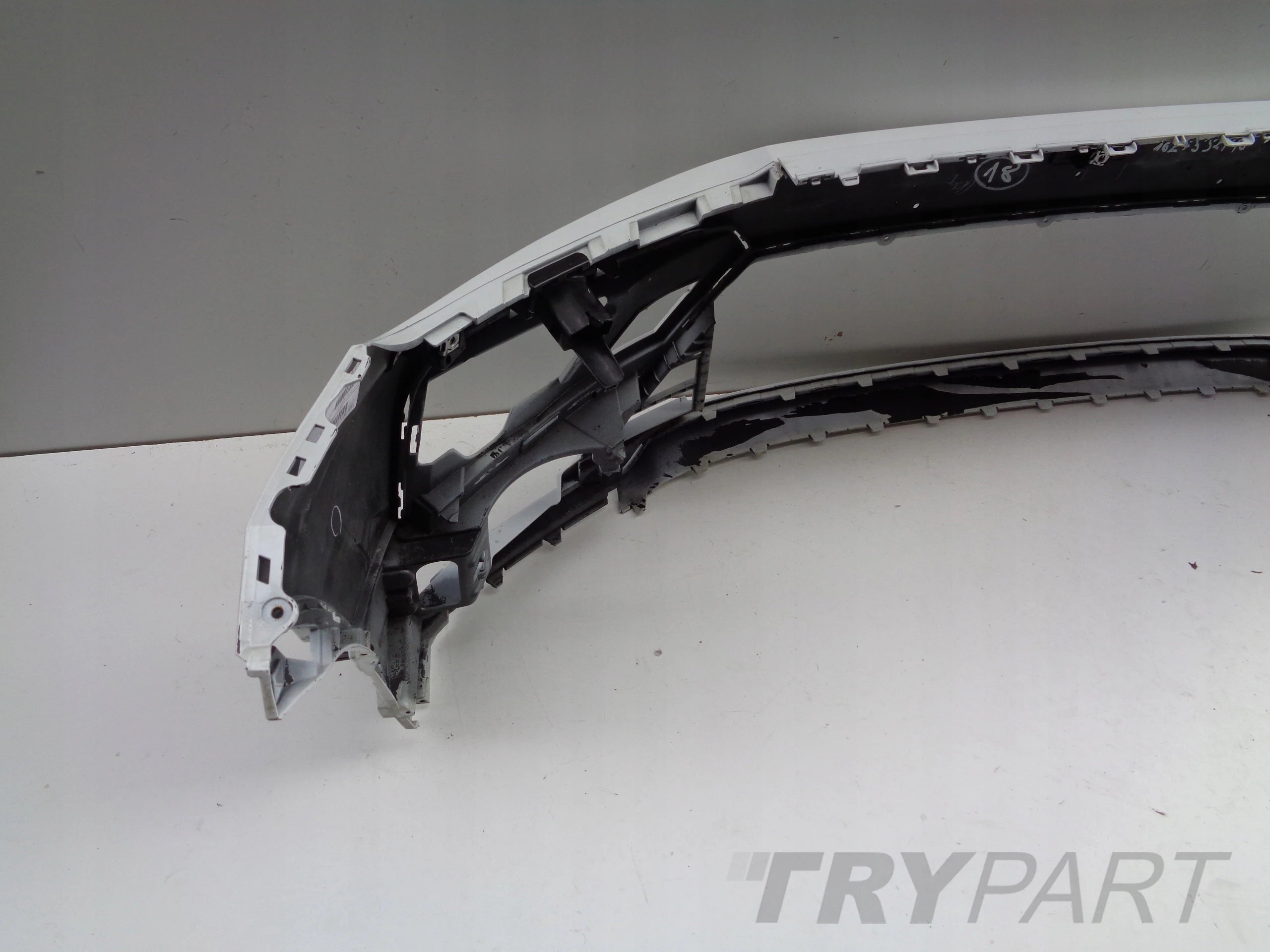 FRONT BUMPER VW TIGUAN II 5NA 16- R-LINE NO. 48669