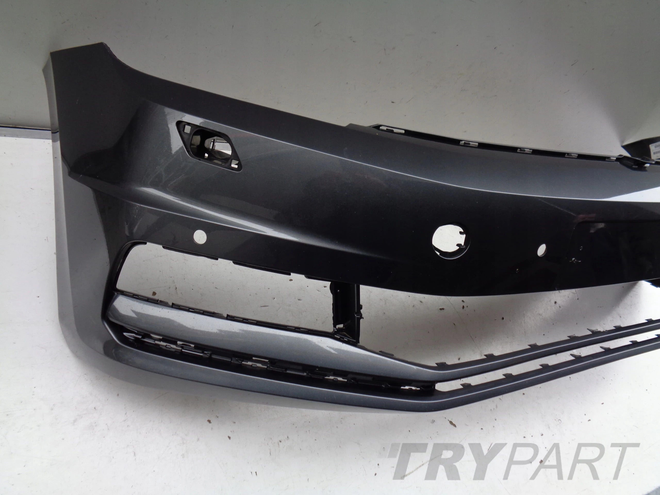 FRONT BUMPER VW TOURAN 5TA 16- NO. 39290