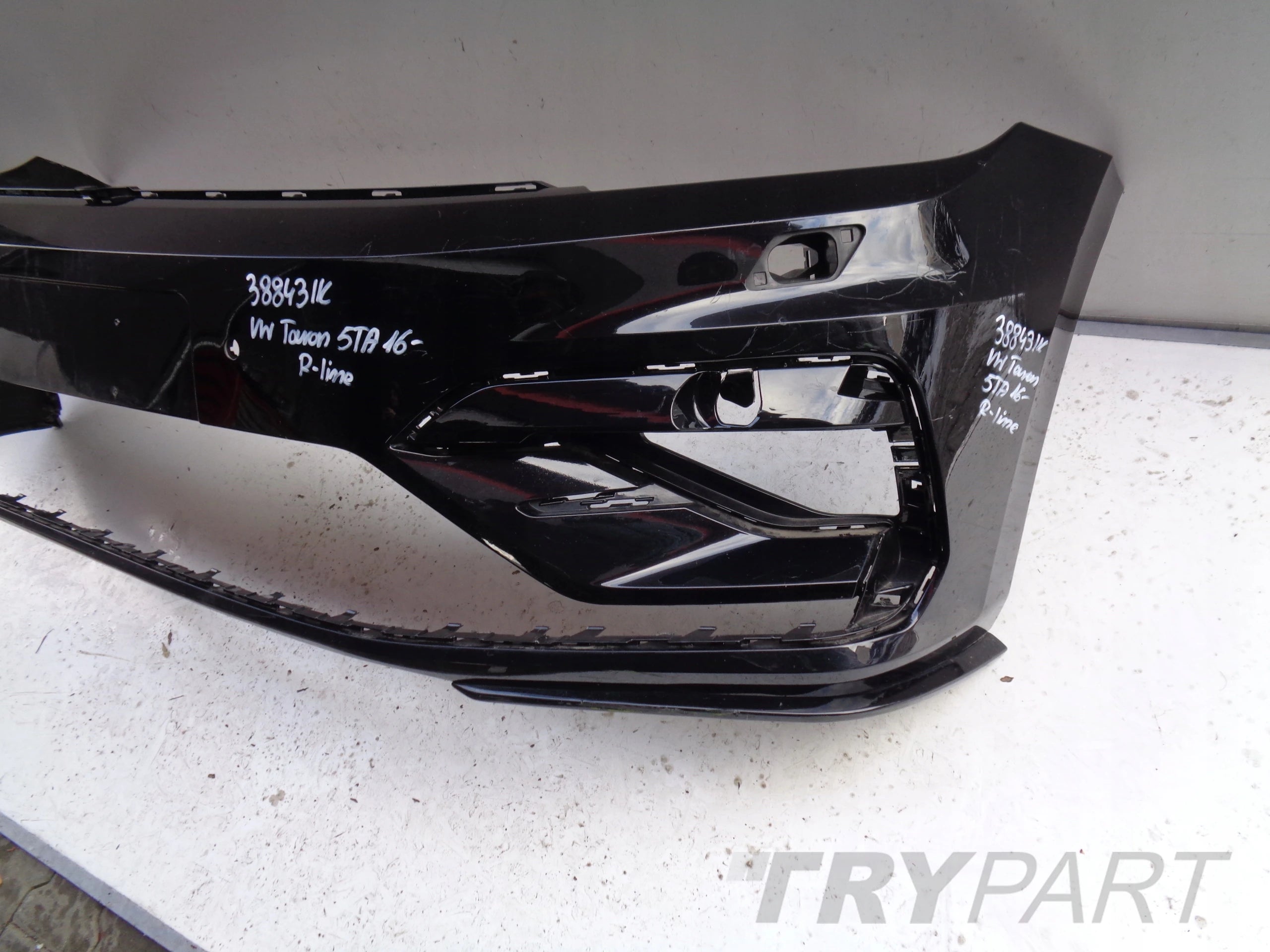 FRONT BUMPER VW TOURAN 5TA 16- R-LINE NO. 38843