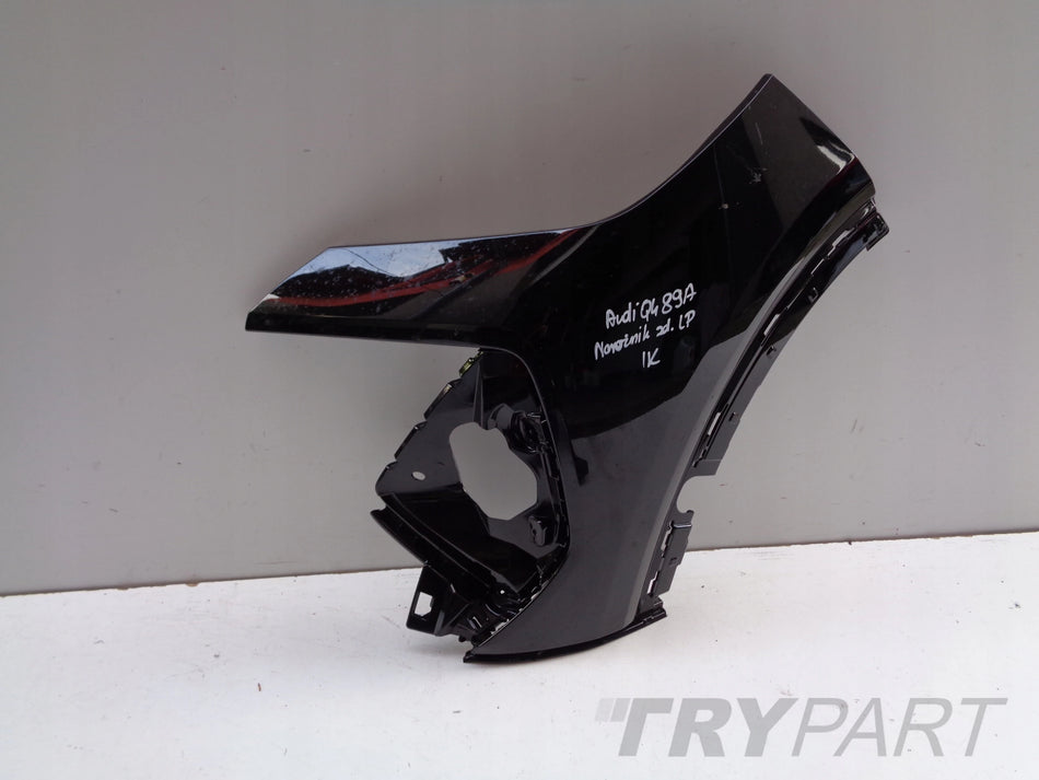 FRONT LEFT BUMPER CORNER AUDI Q4 89A