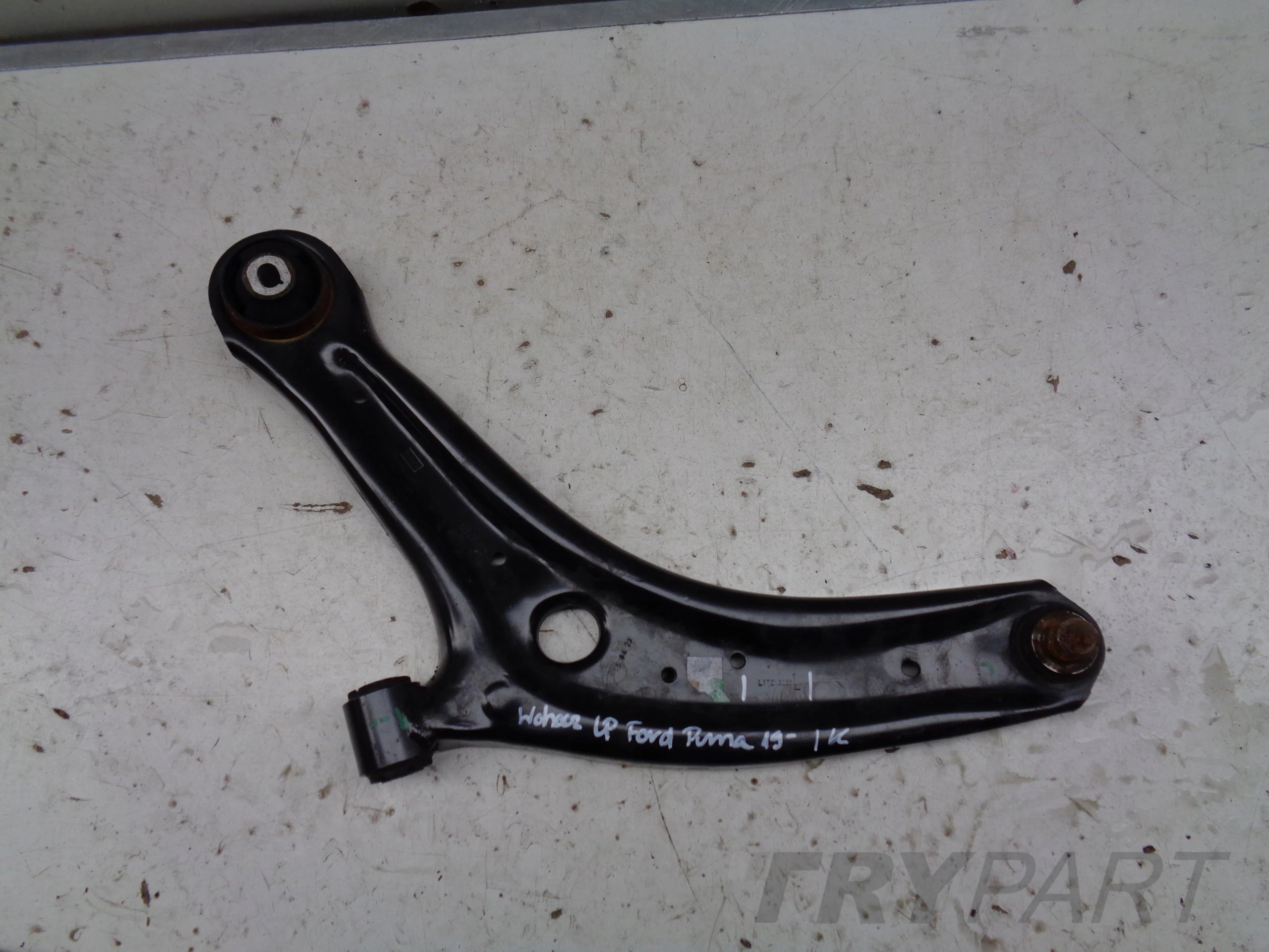 FRONT LEFT CONTROL ARM FORD PUMA 19-