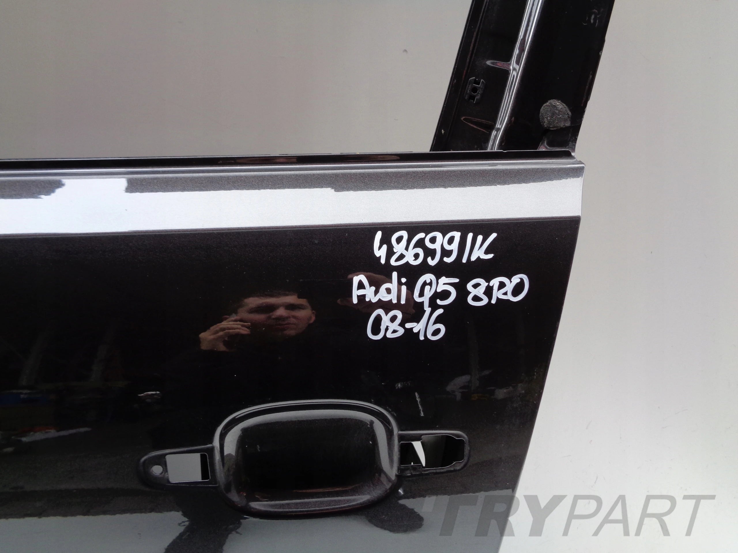 FRONT LEFT DOOR AUDI Q5 8R 8R0 08-16 NO 48699