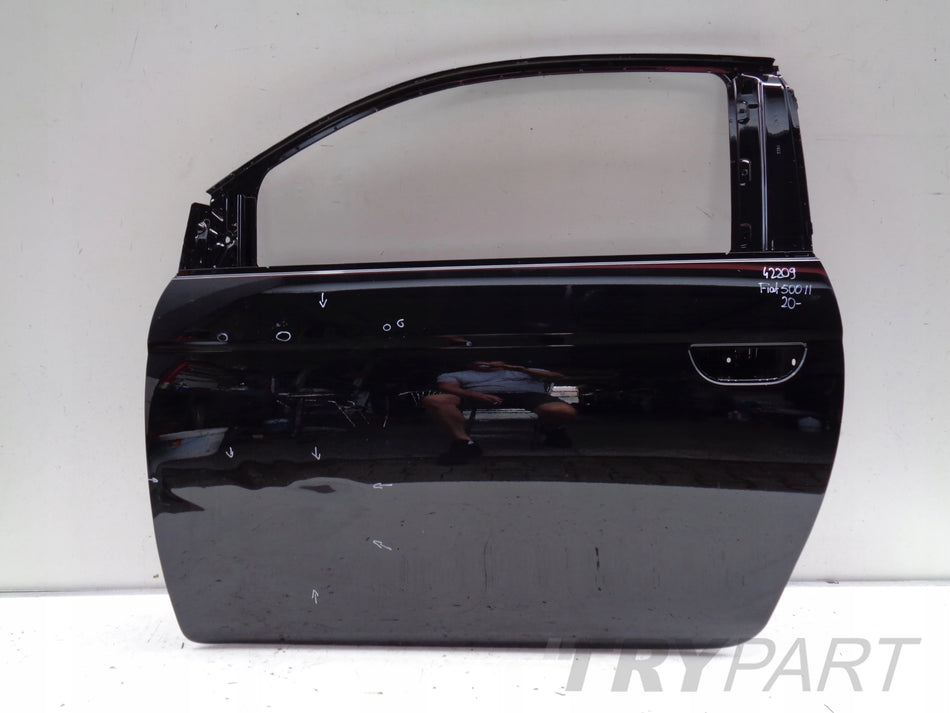 FRONT LEFT DOOR FIAT 500 II E 20- NO 42209